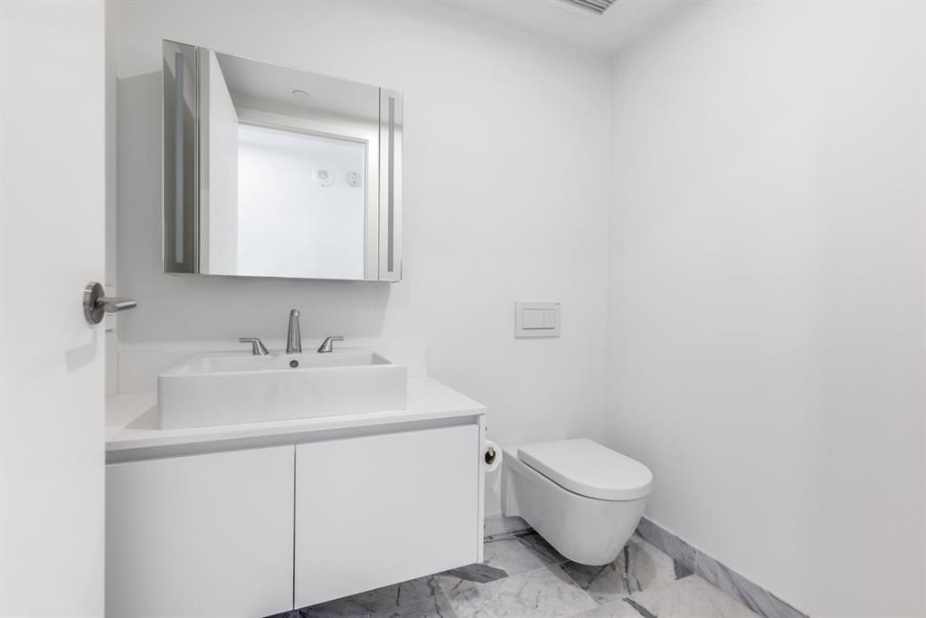 5X01 1480 HOWE STREET, #5X01