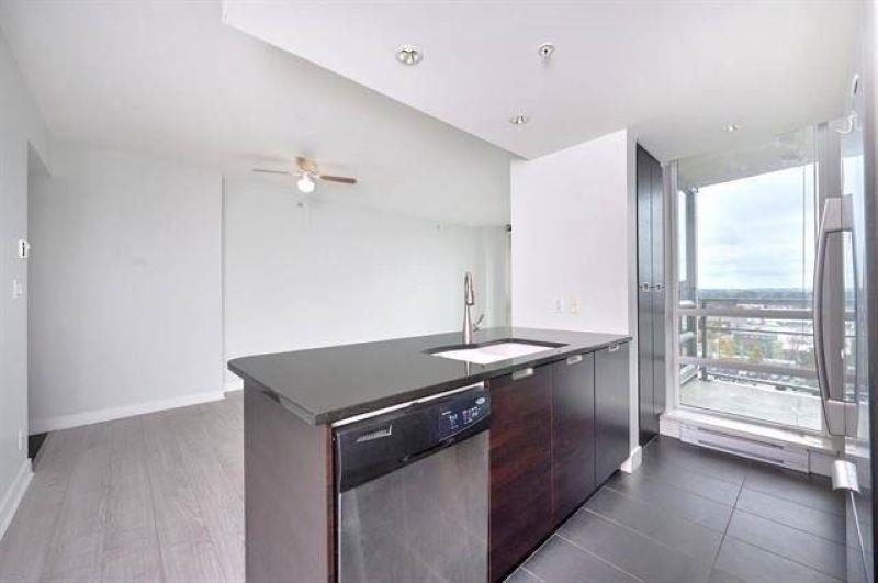 1101 2968 GLEN DRIVE, #1101