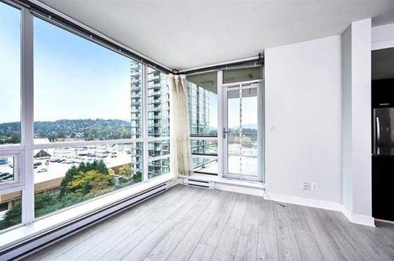 1101 2968 GLEN DRIVE, #1101
