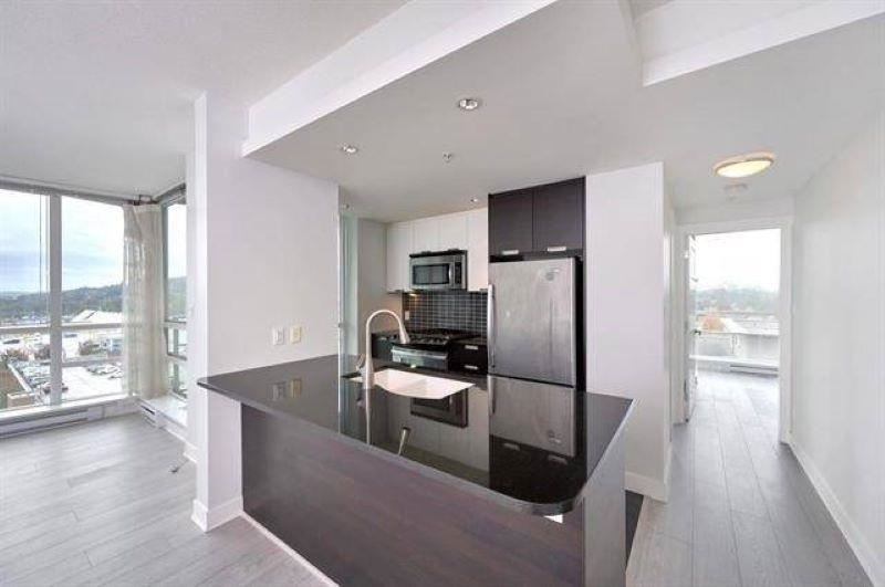1101 2968 GLEN DRIVE, #1101