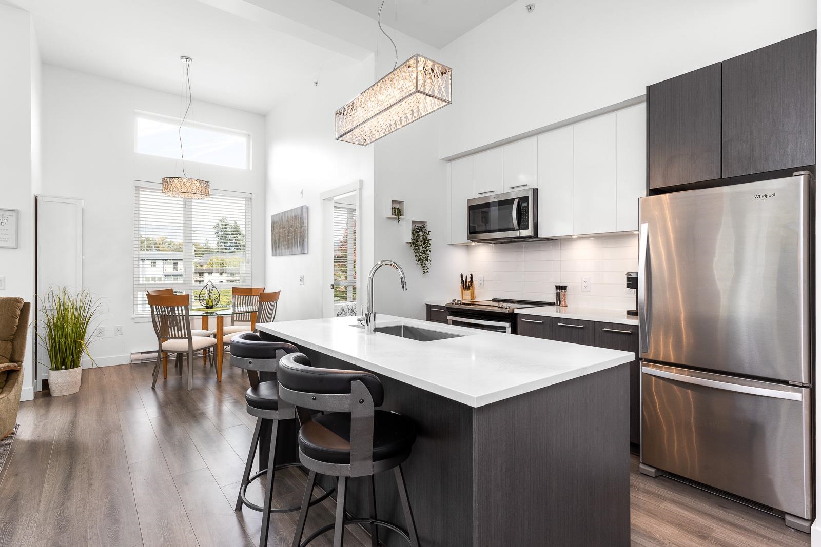 413 2382 ATKINS AVENUE, #413