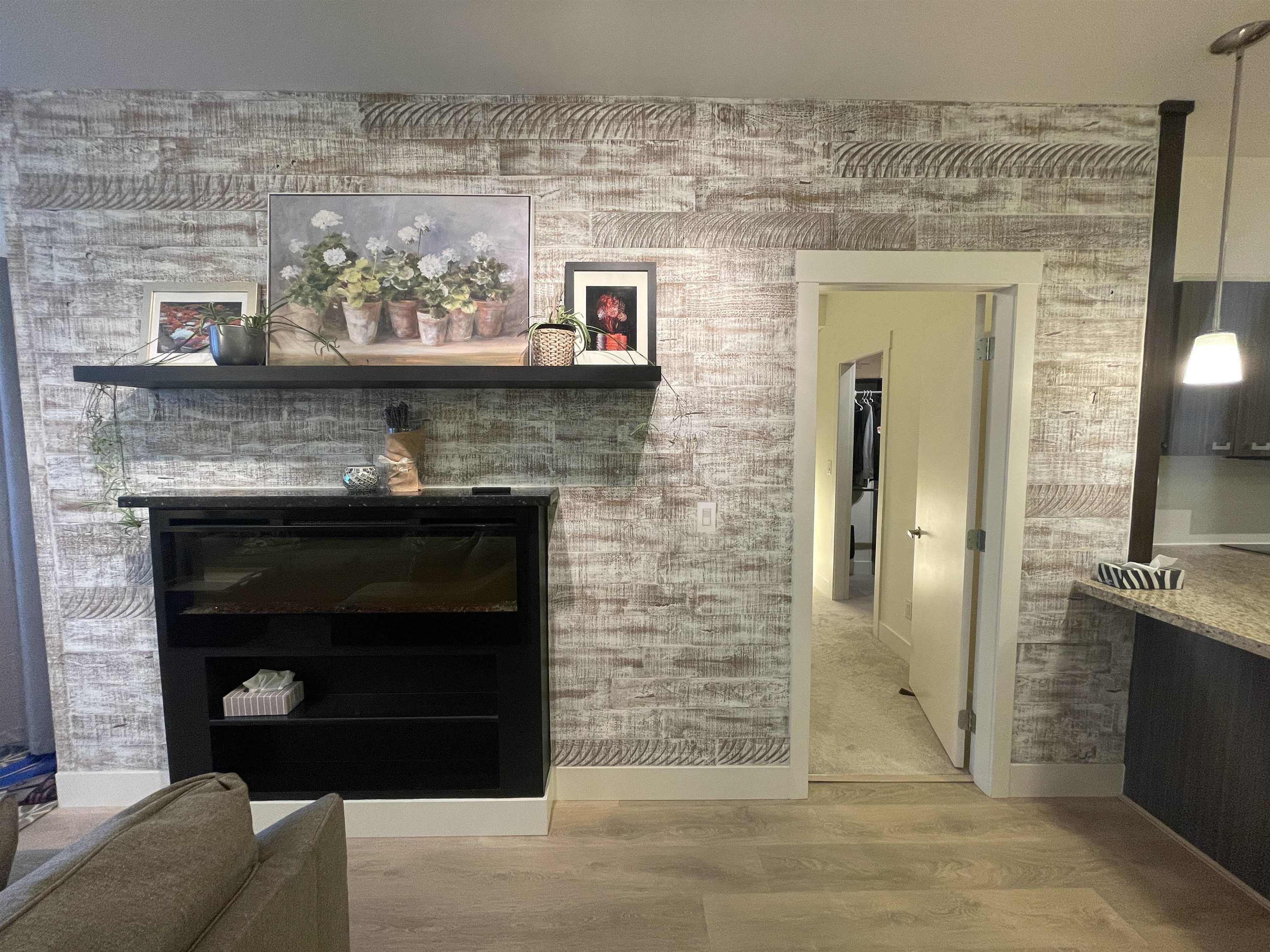 106 709 TWELFTH STREET, #106