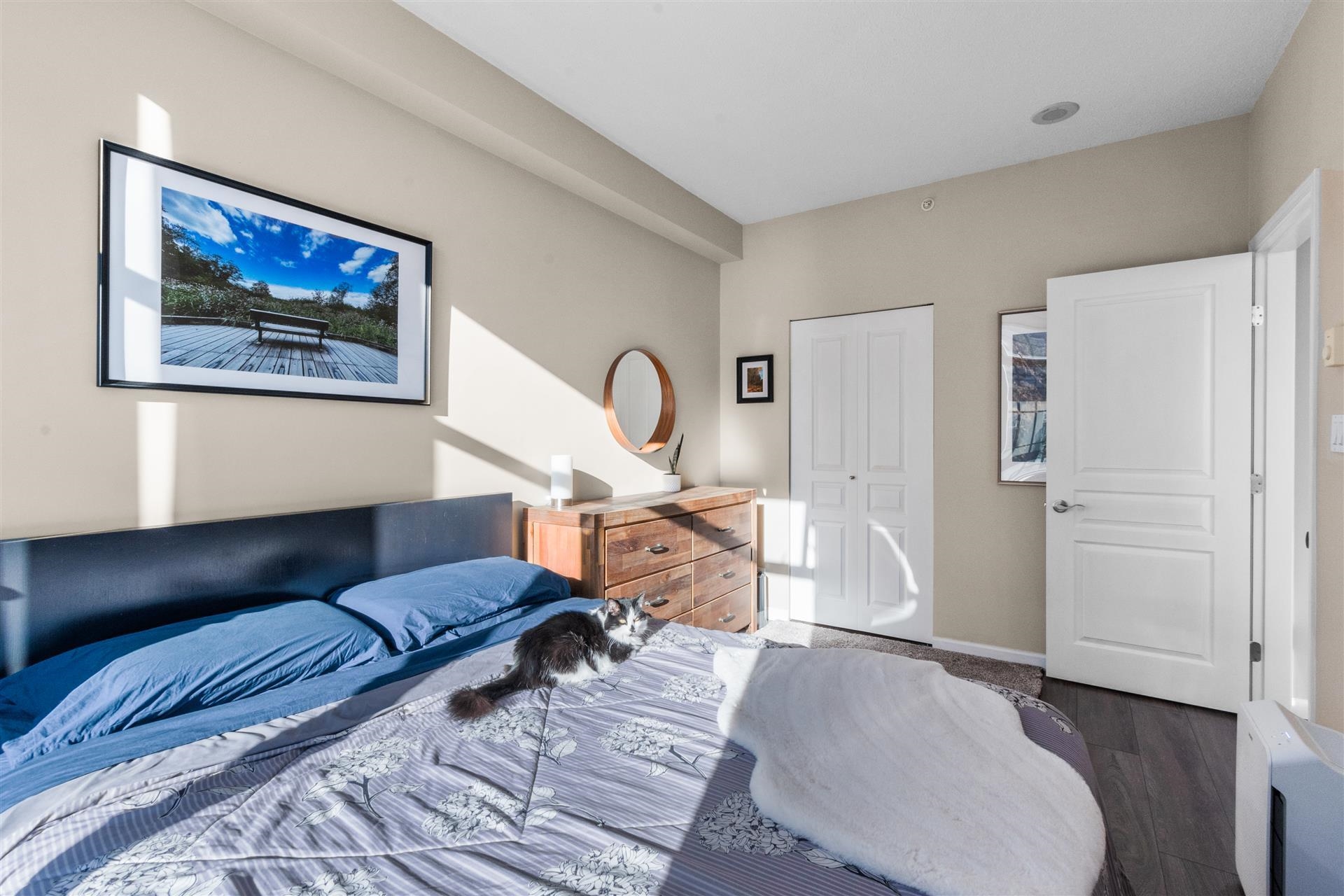 607 9298 UNIVERSITY CRESCENT, #607