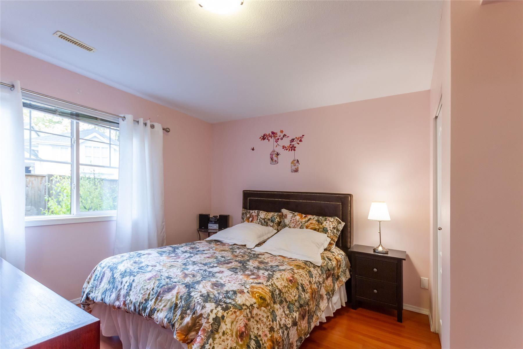 341 3000 RIVERBEND DRIVE, #341