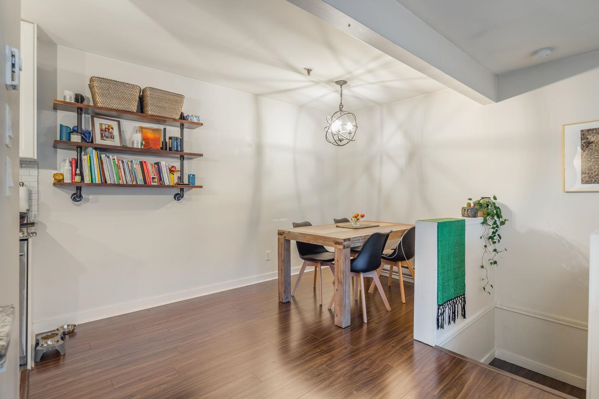 C2 1100 W 6TH AVENUE, #C2