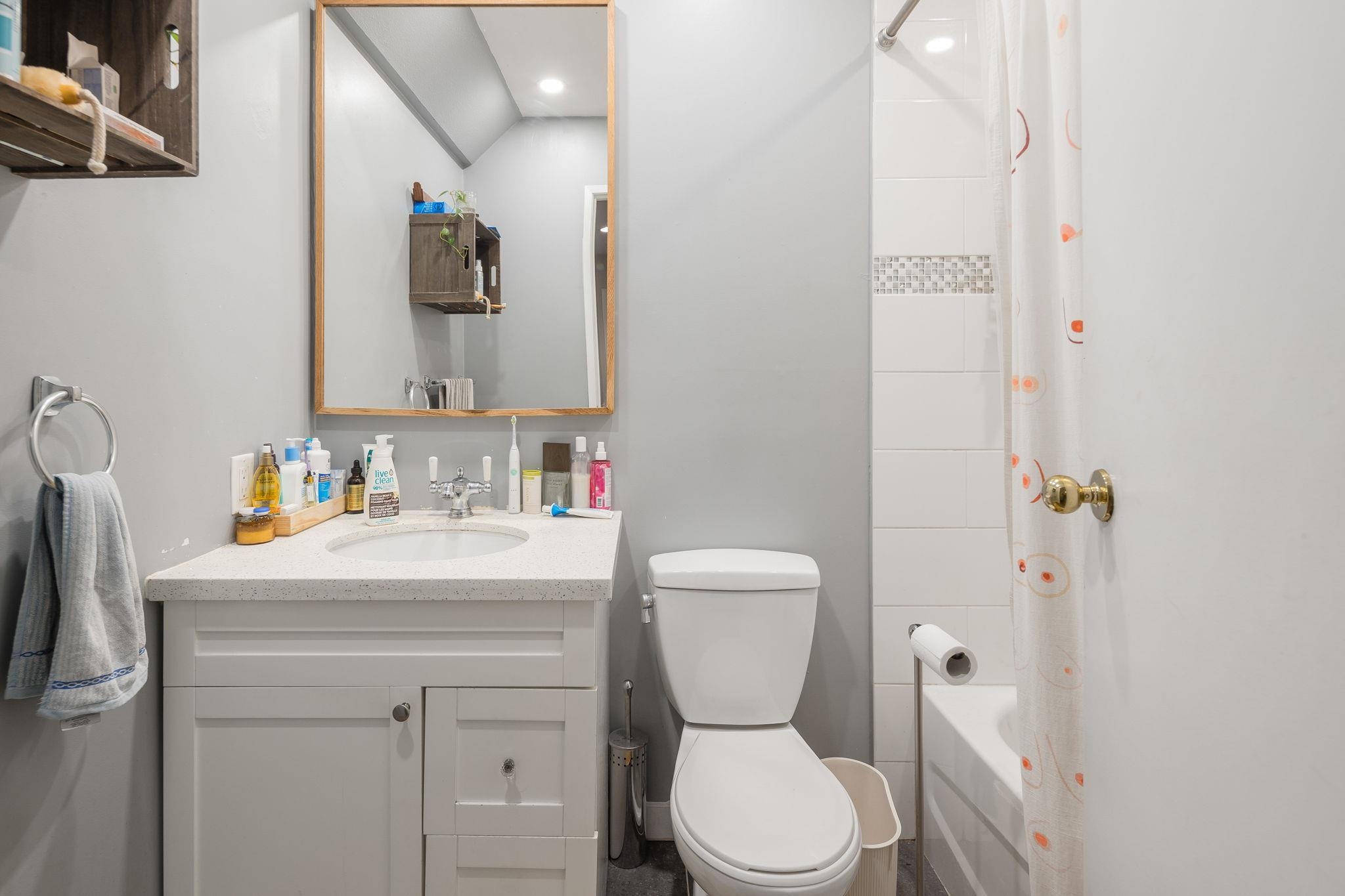C2 1100 W 6TH AVENUE, #C2