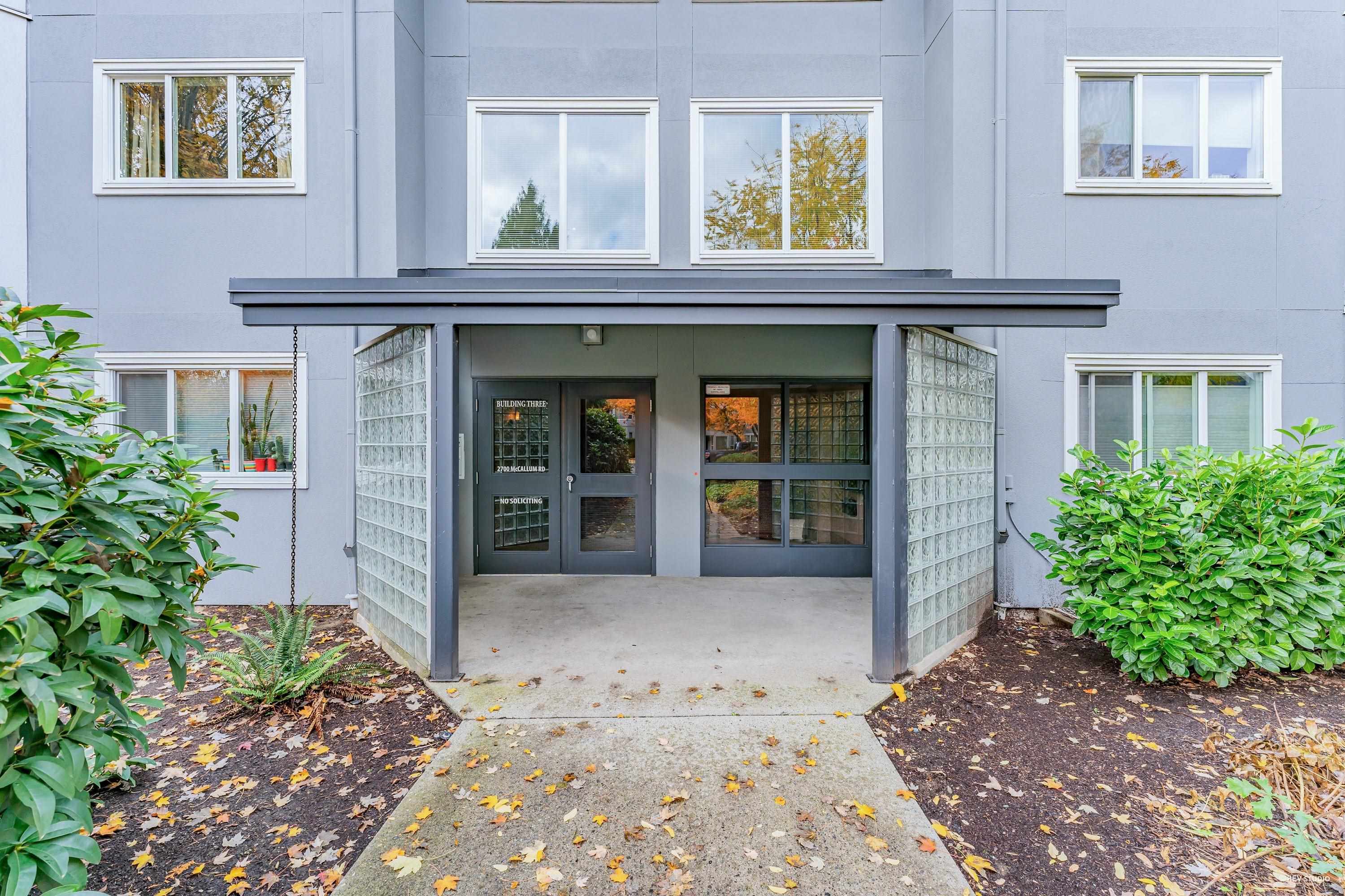 236 2700 MCCALLUM ROAD, #236