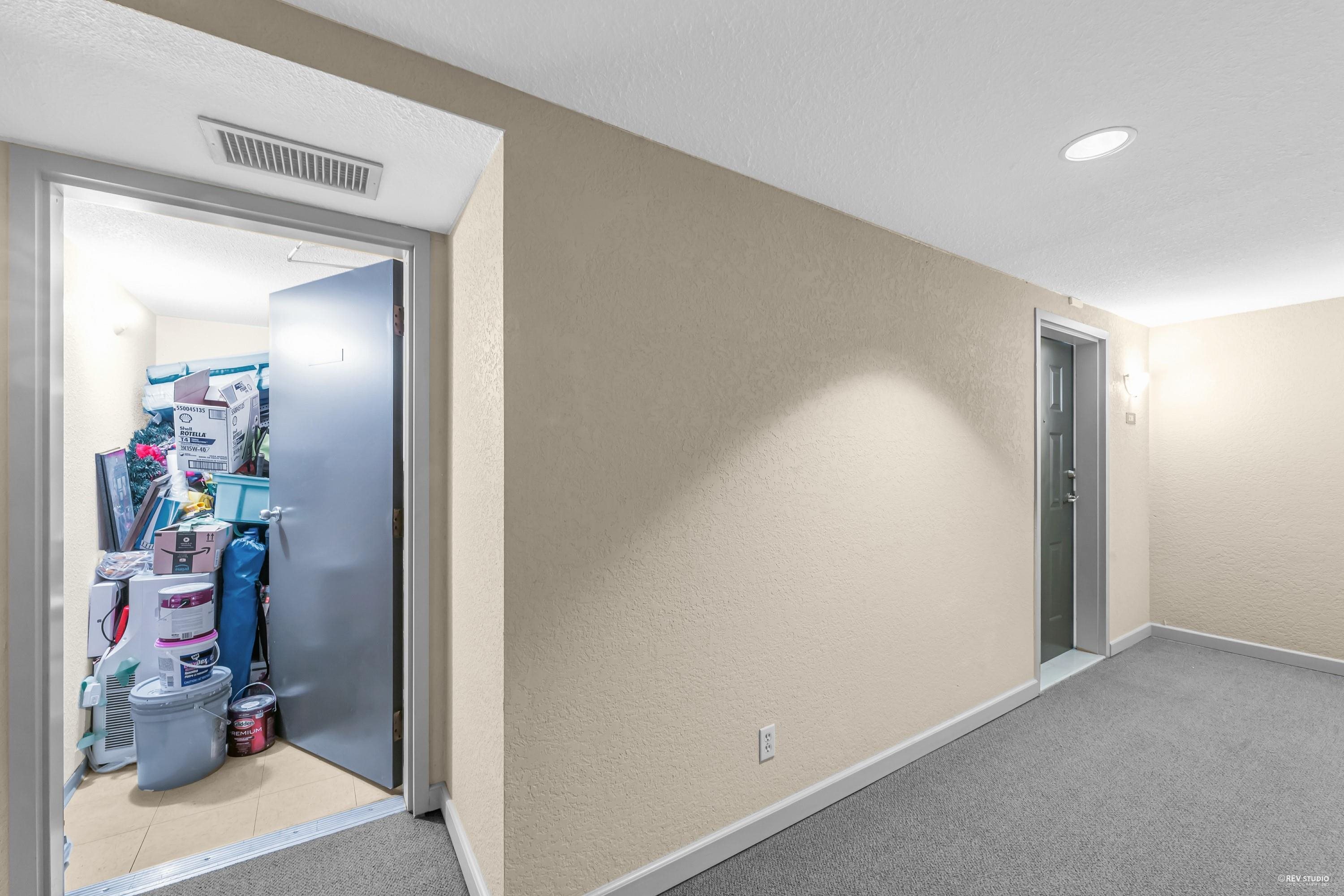 236 2700 MCCALLUM ROAD, #236
