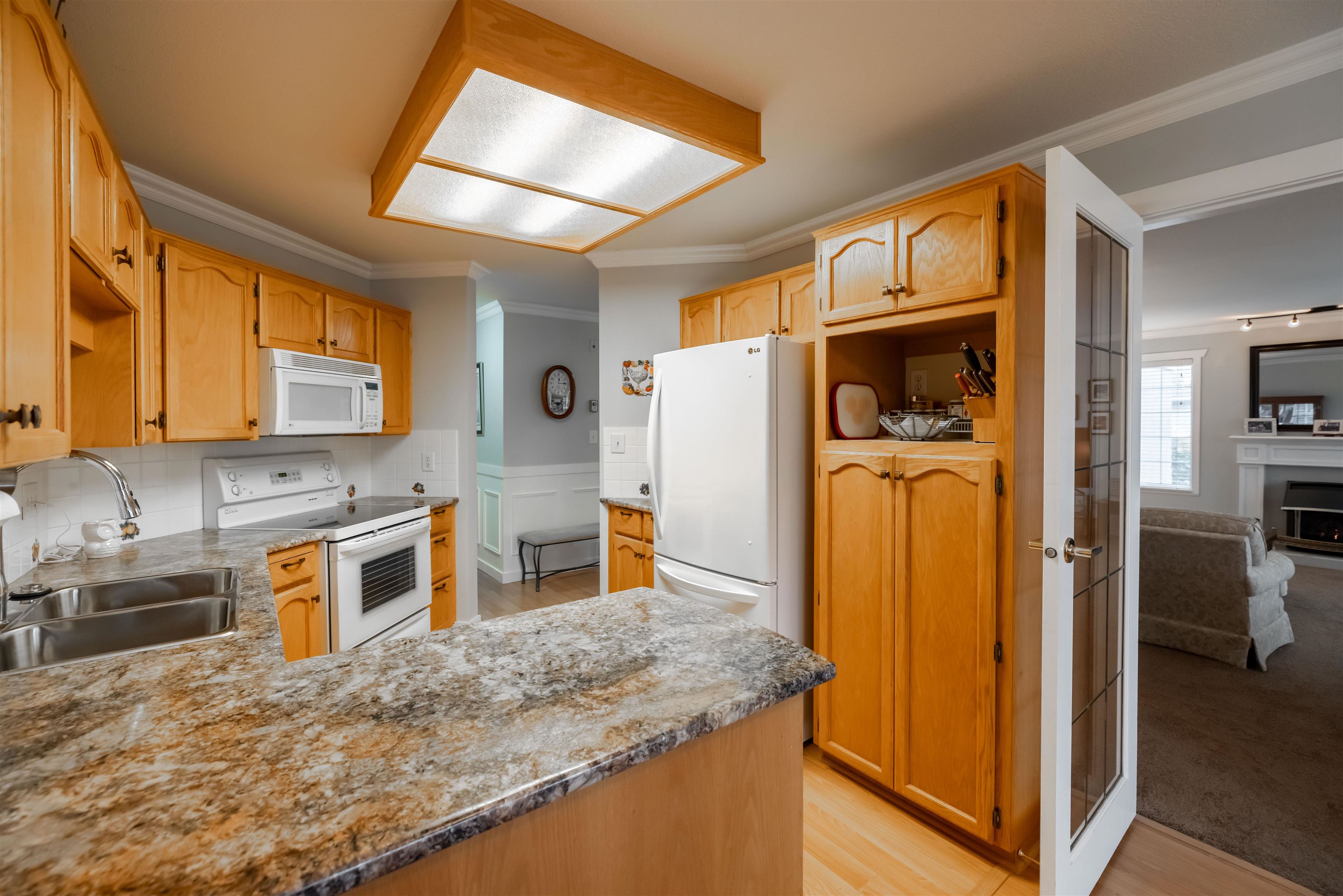 104 5375 205 STREET, #104