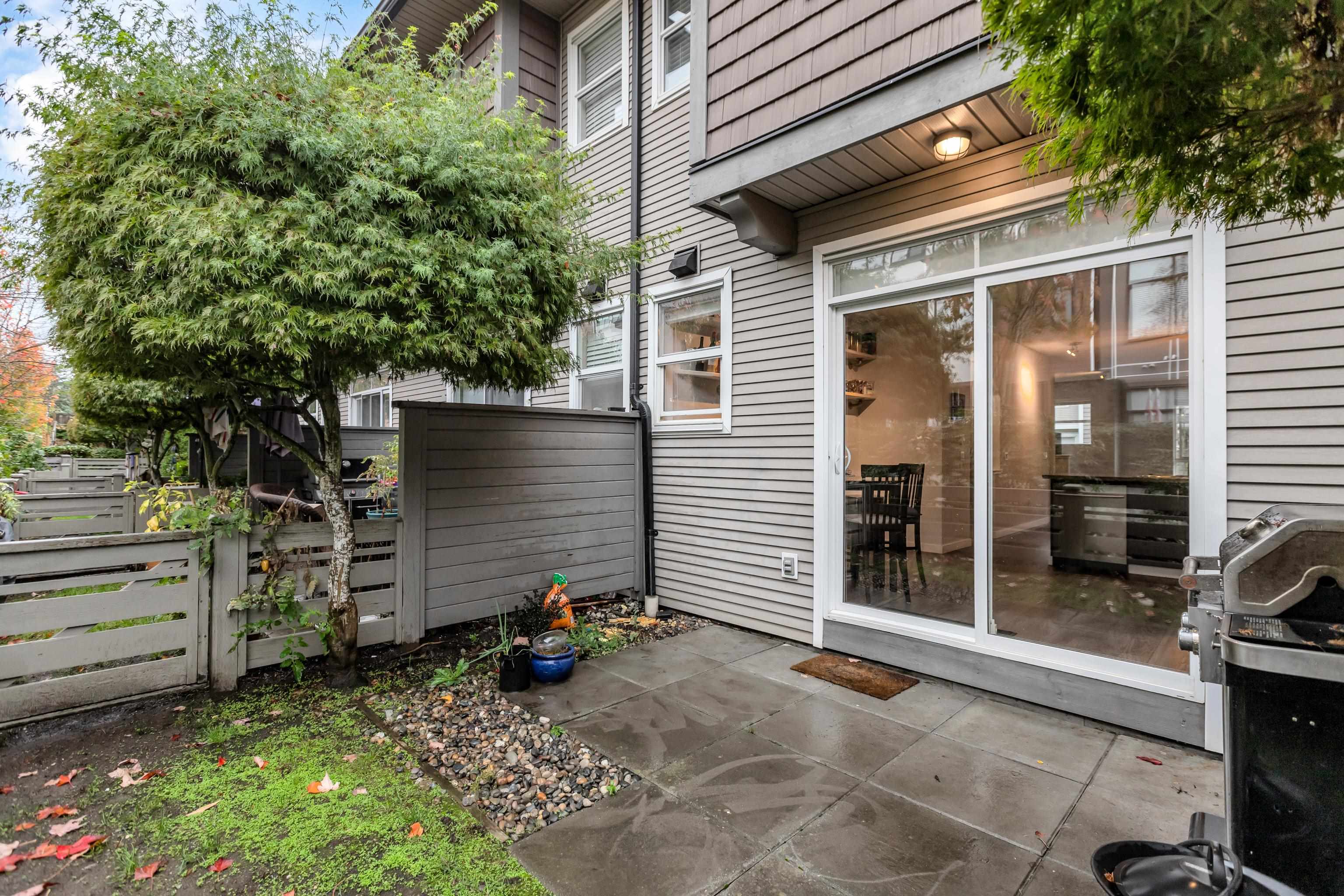 30 2729 158 STREET, #30