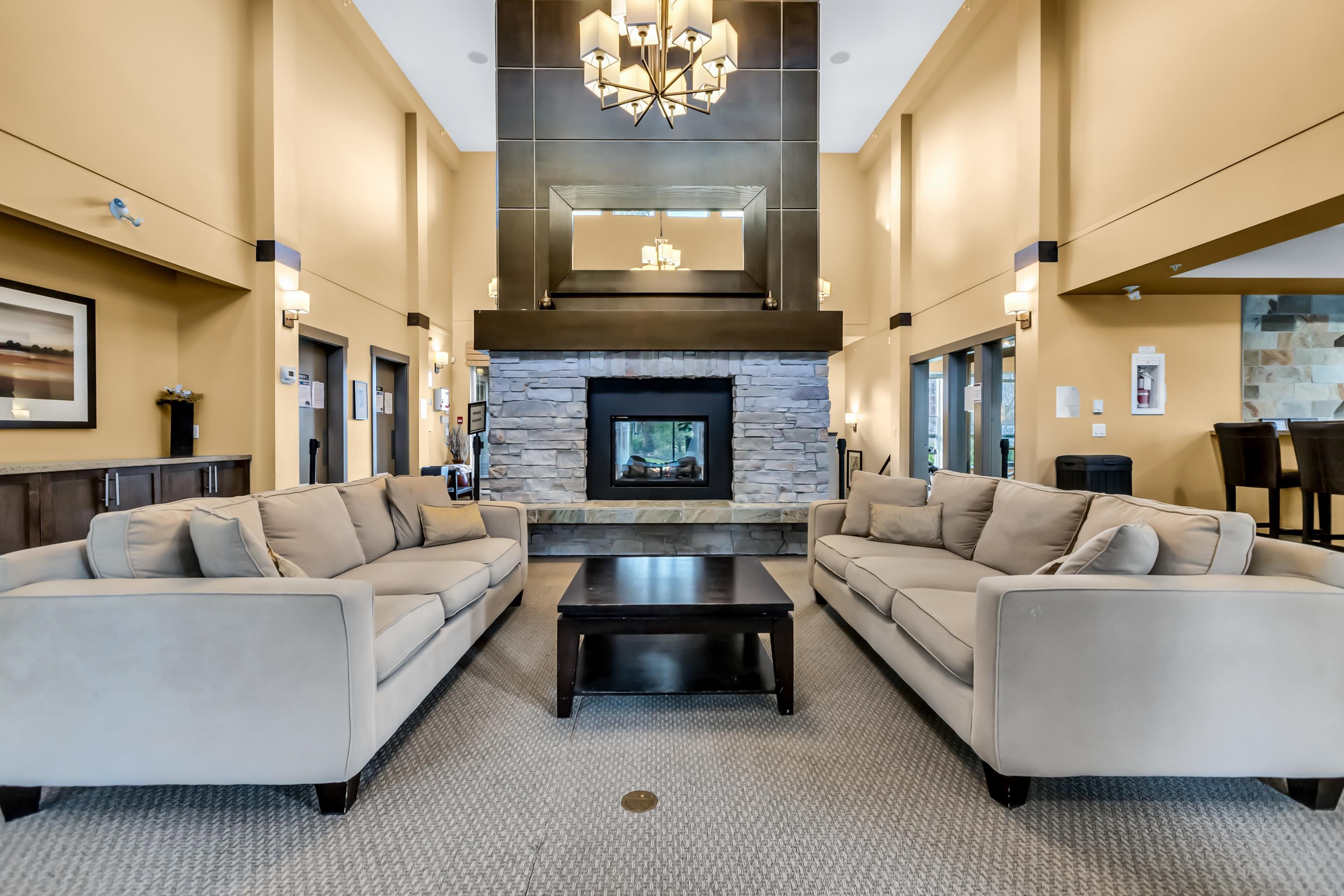 30 2729 158 STREET, #30