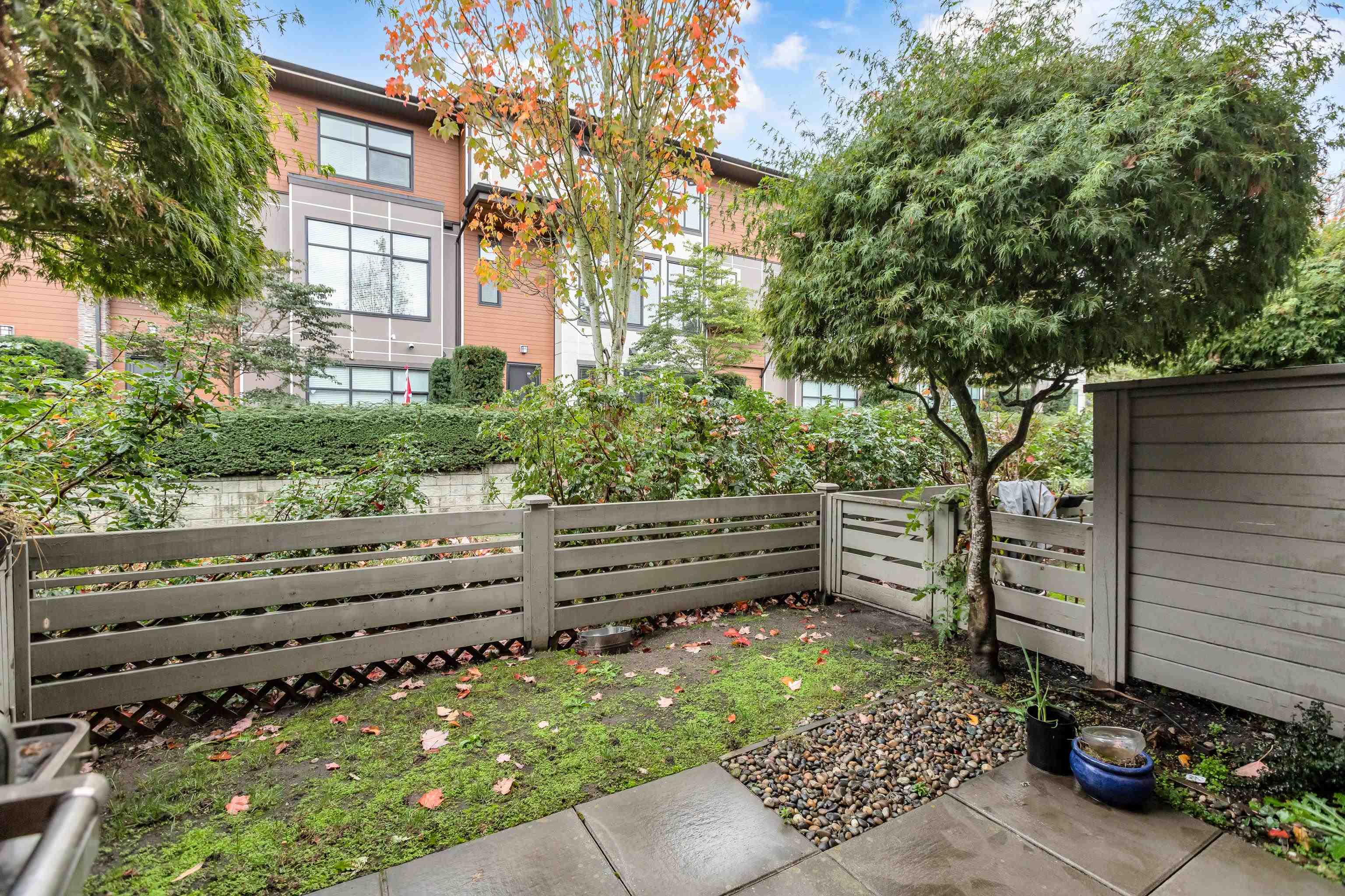 30 2729 158 STREET, #30