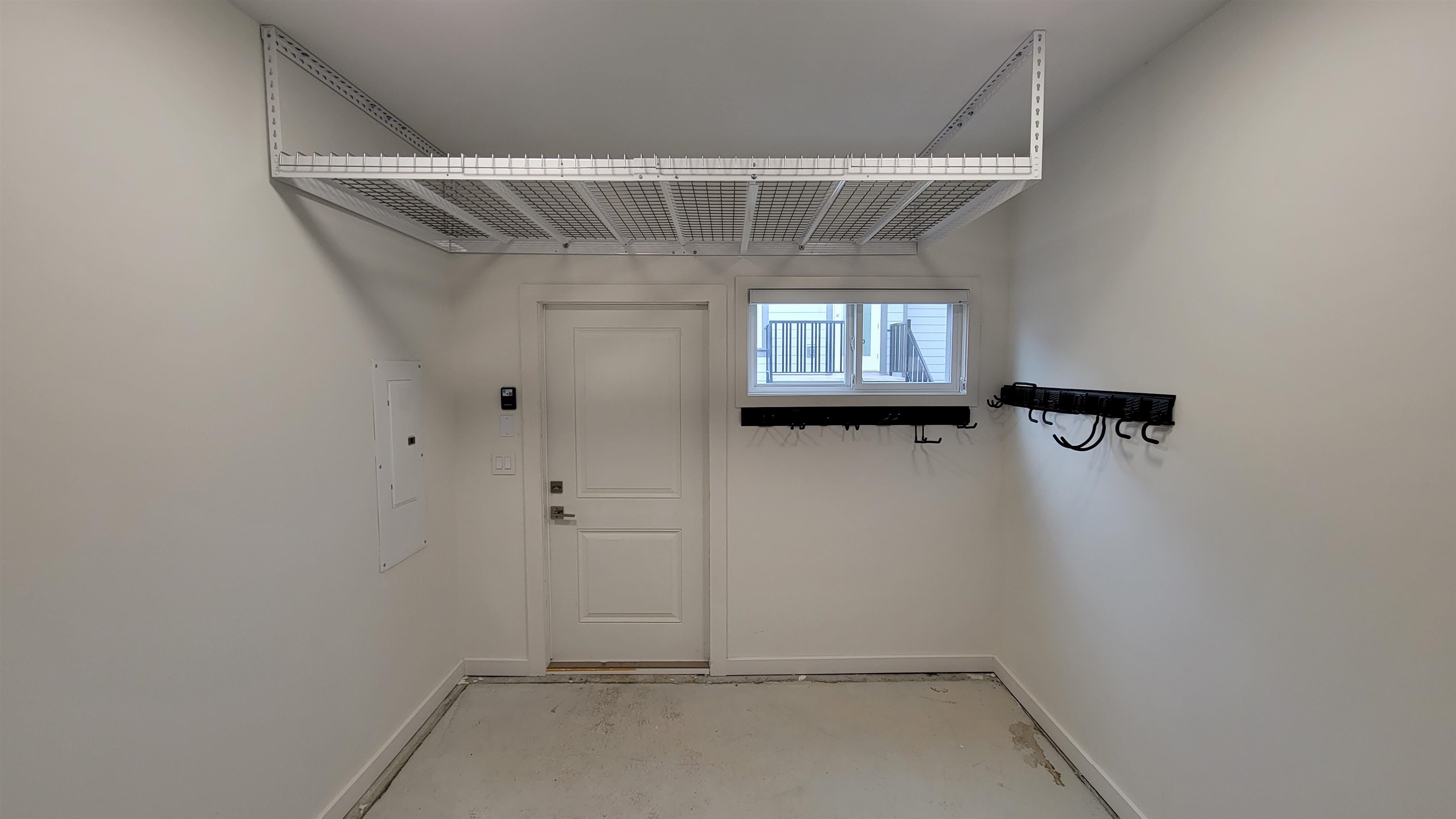 #1 1876 E 49TH AVENUE, ##1