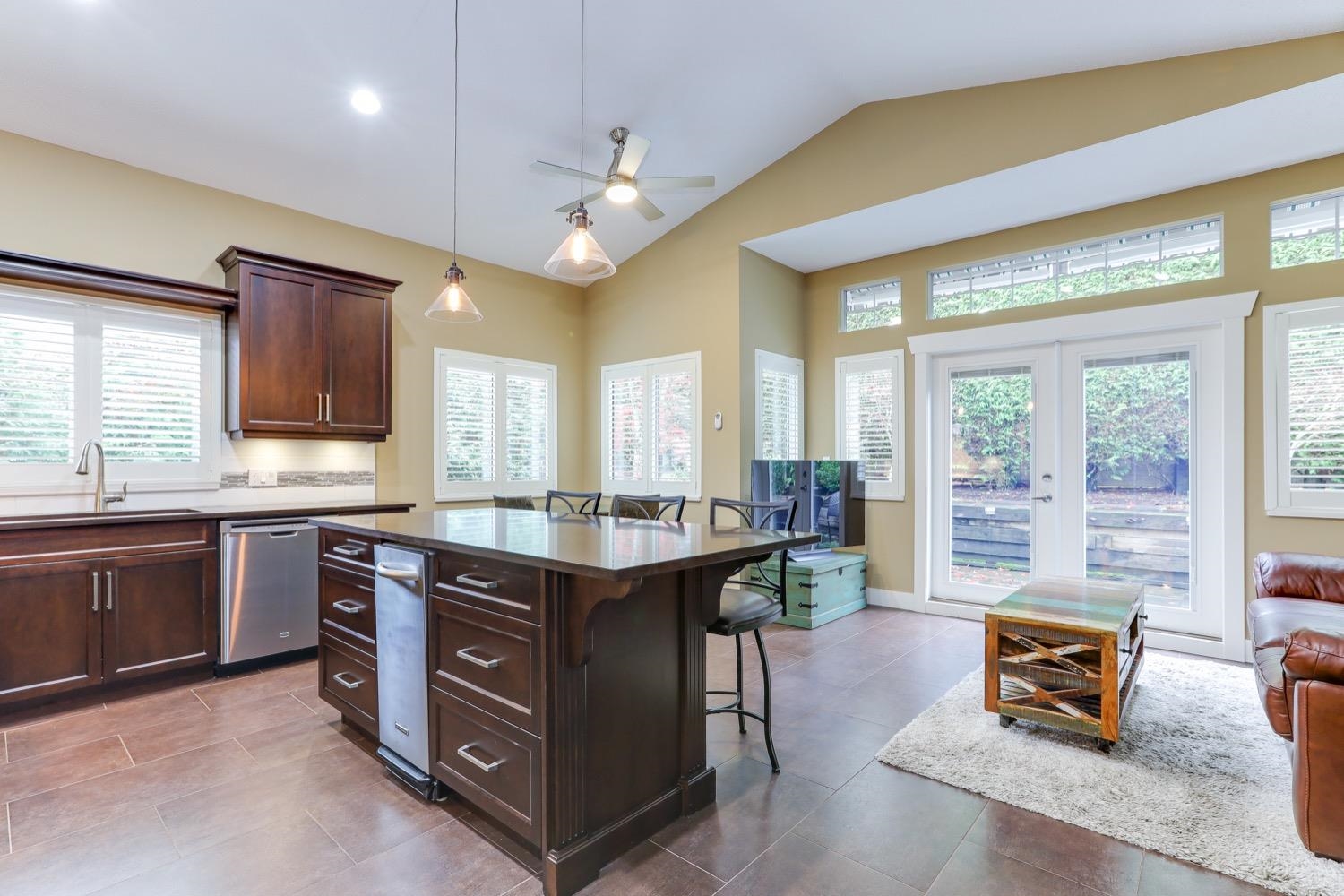 114 9012 WALNUT GROVE DRIVE, #114