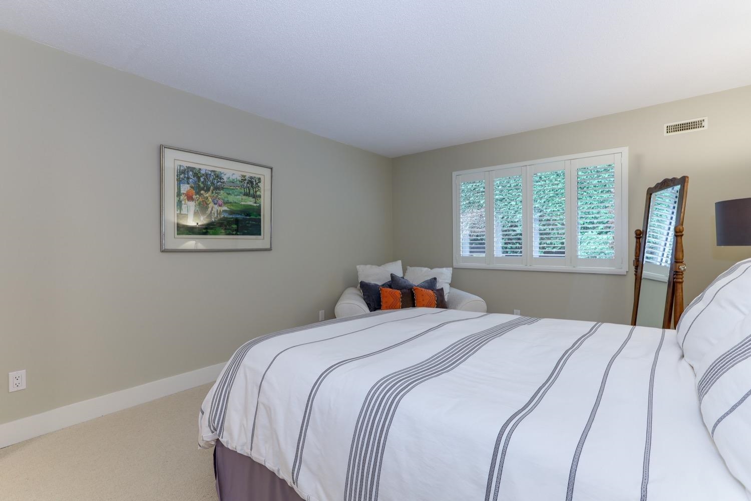 114 9012 WALNUT GROVE DRIVE, #114
