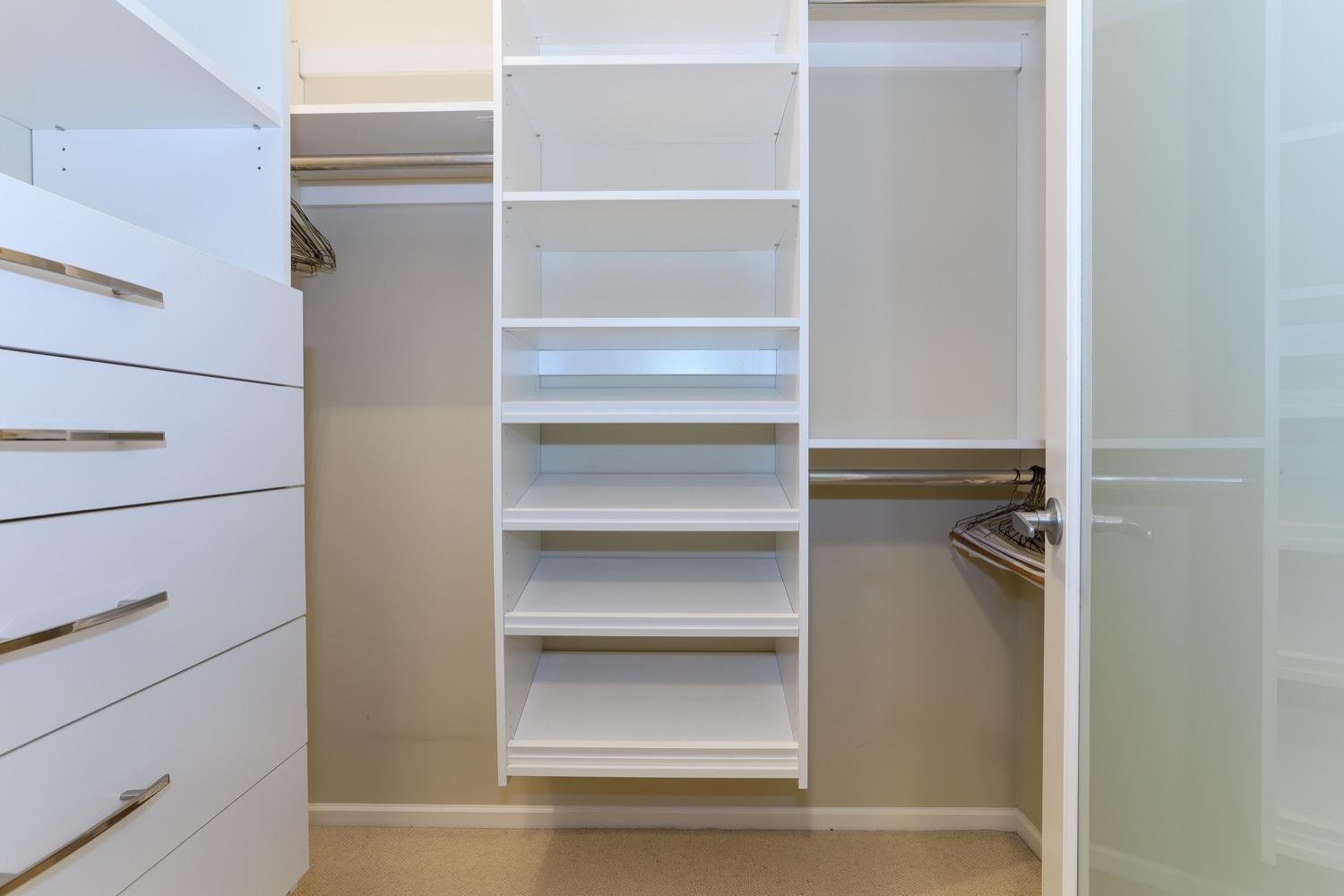 114 9012 WALNUT GROVE DRIVE, #114
