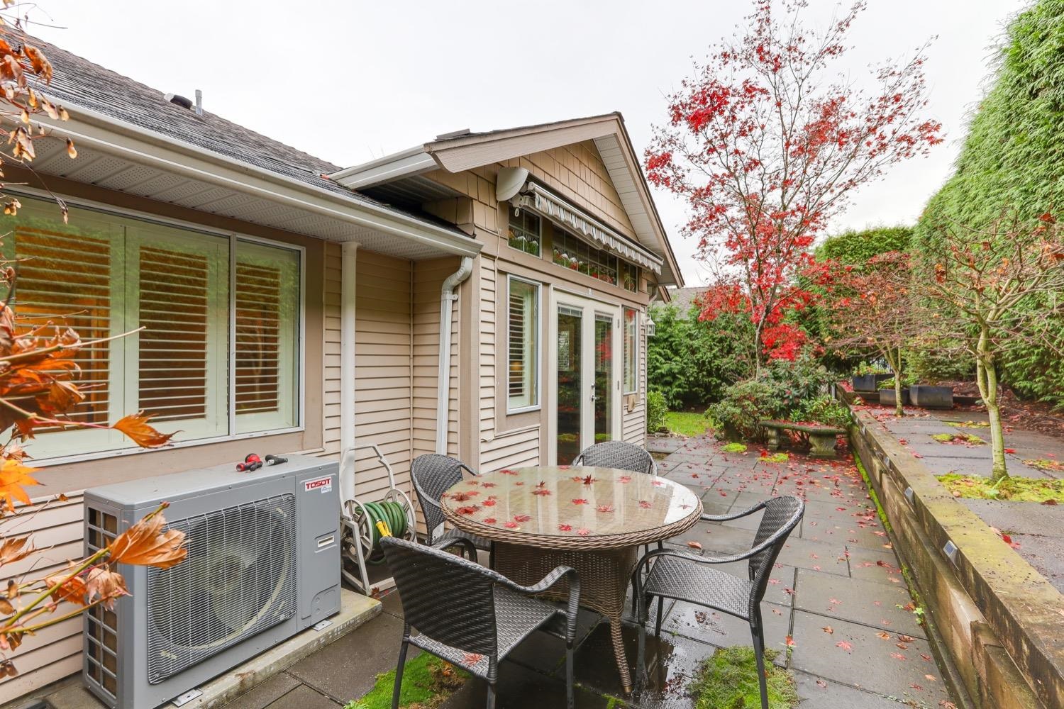114 9012 WALNUT GROVE DRIVE, #114