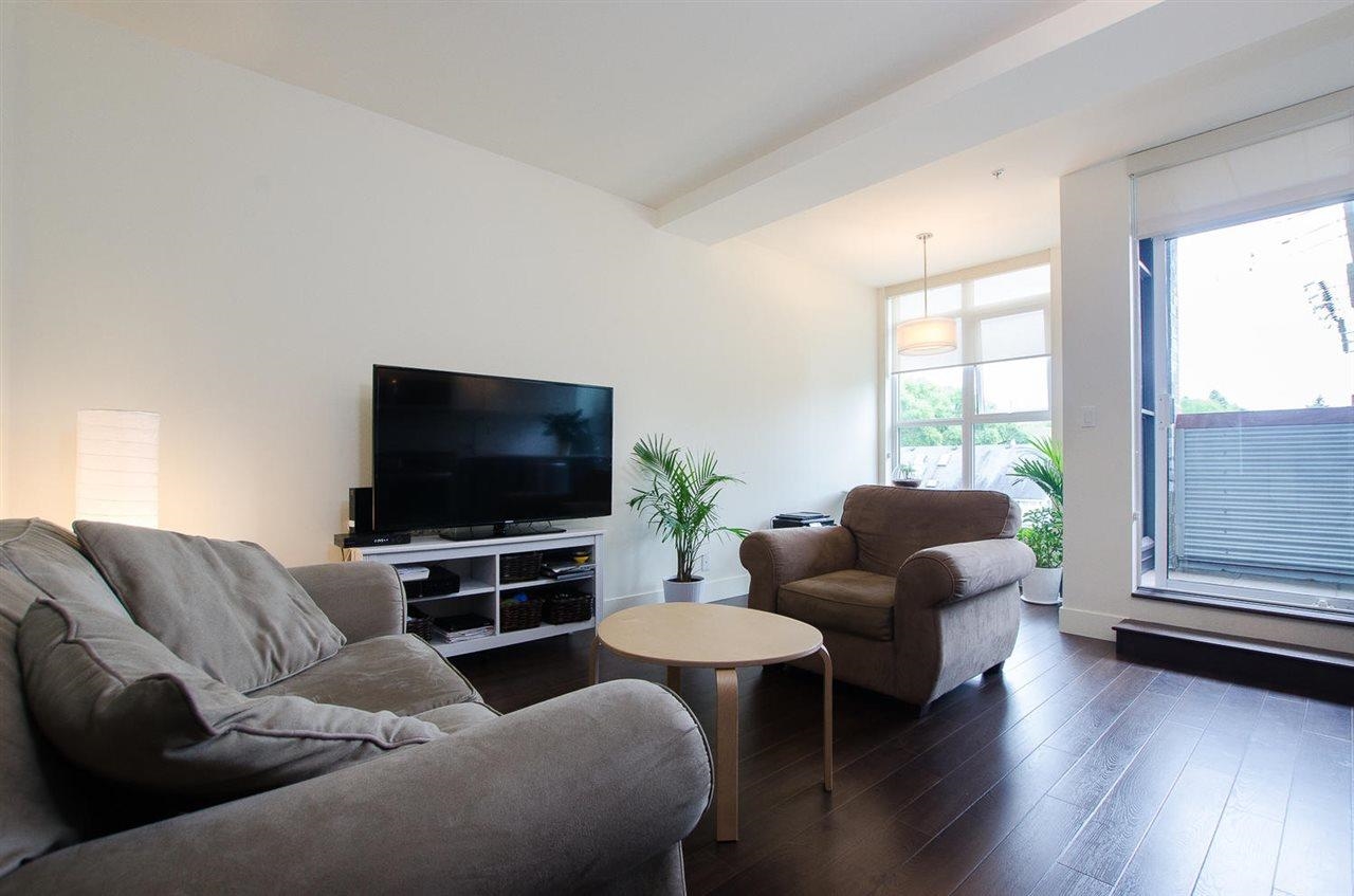 306 2250 COMMERCIAL DRIVE, #306