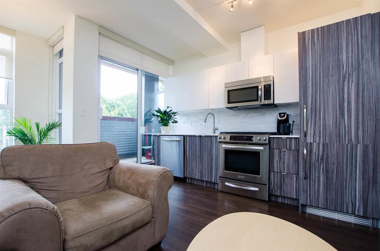 306 2250 COMMERCIAL DRIVE, #306