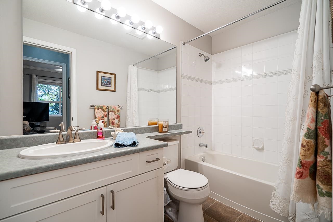 103 20239 MICHAUD CRESCENT, #103