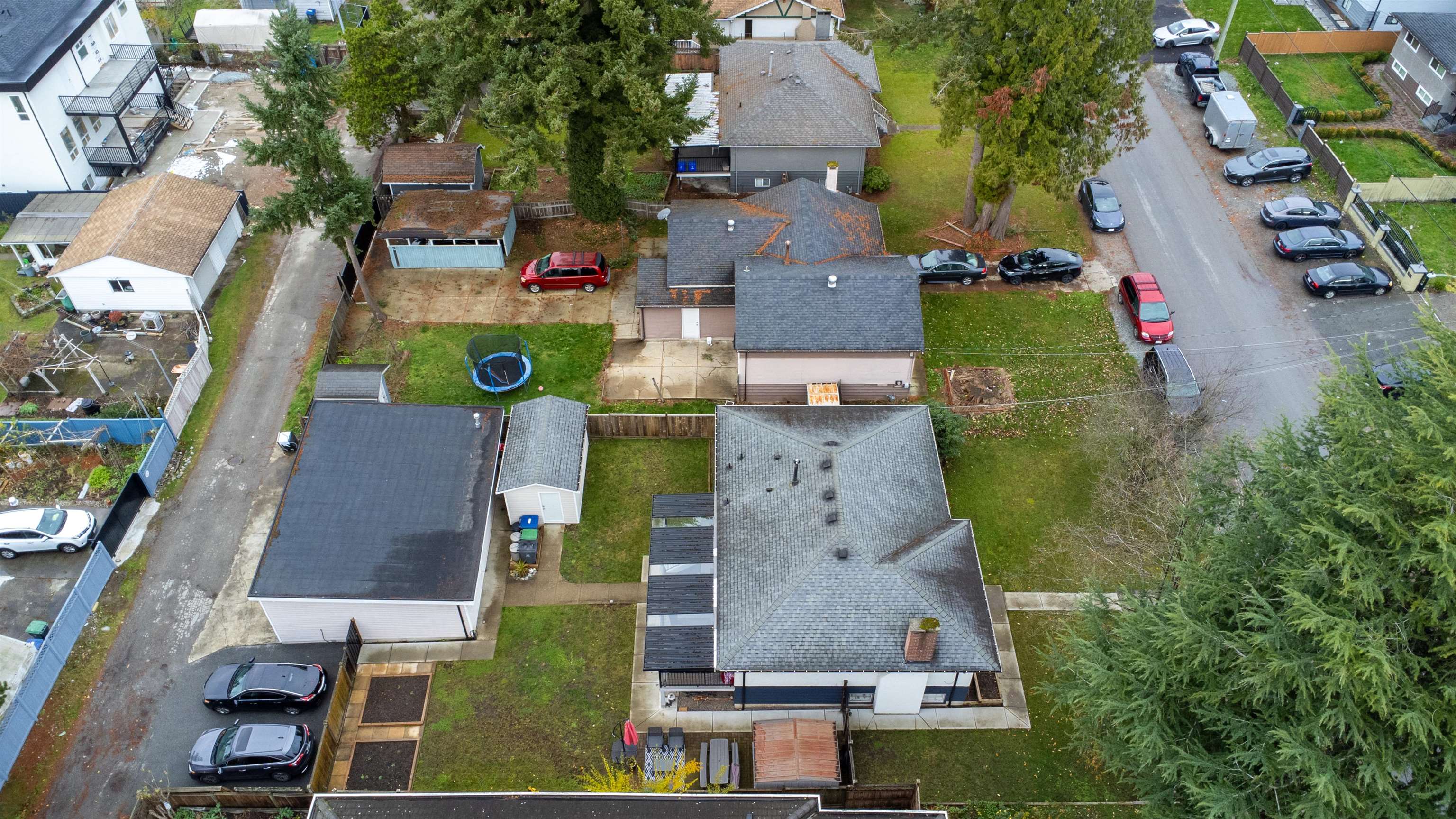 10055 129 STREET