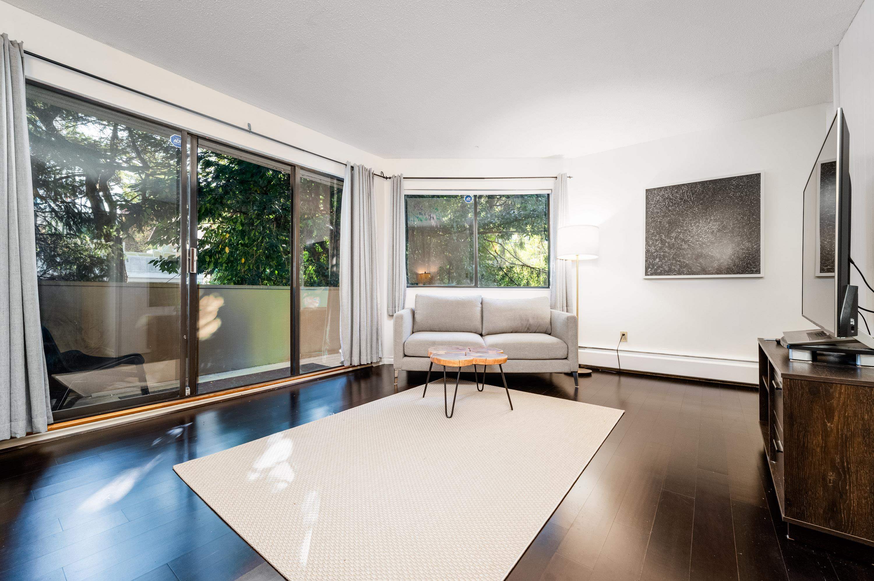 201 350 E 5TH AVENUE, #201