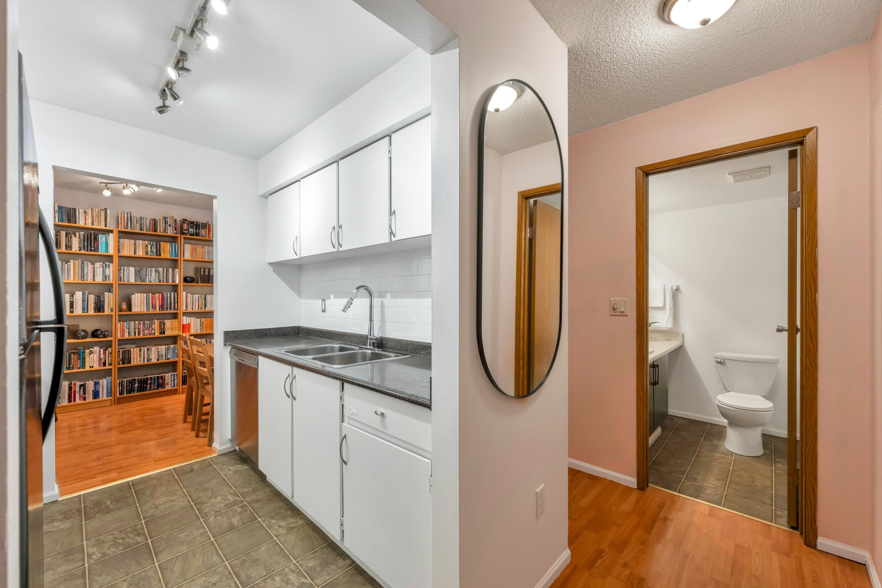 402 2328 OXFORD STREET, #402
