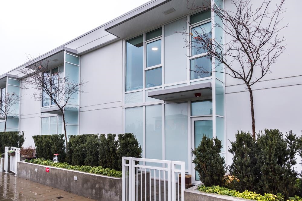 205 10225 WHALLEY BOULEVARD, #205