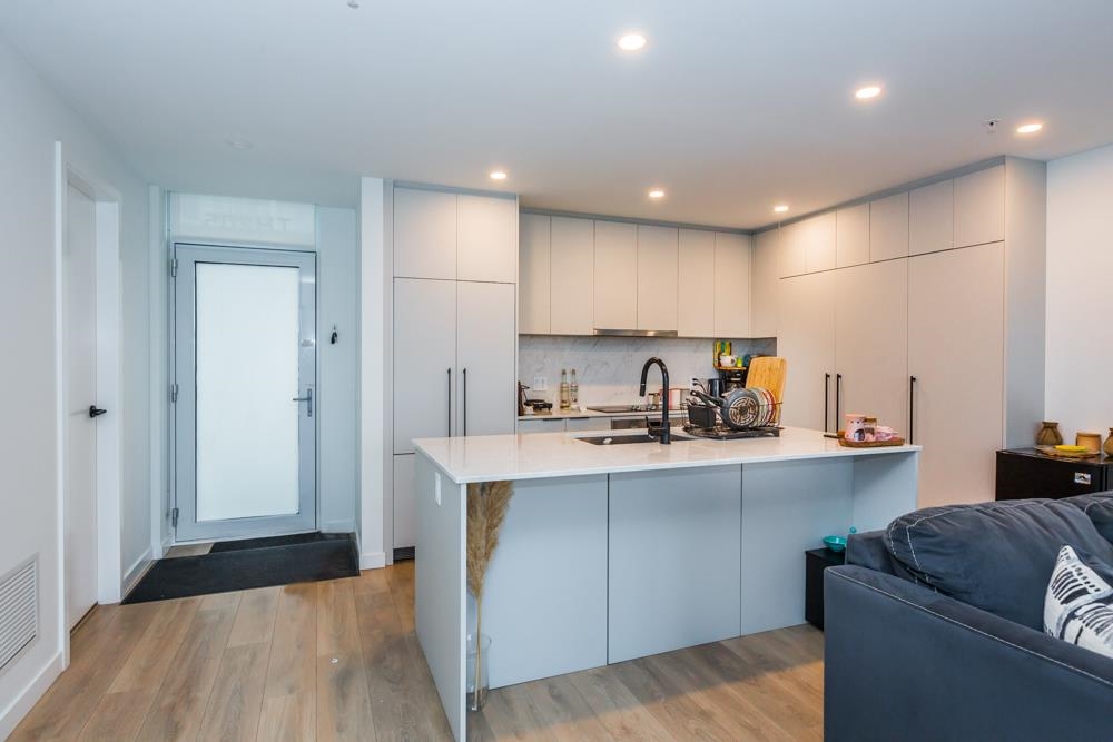 205 10225 WHALLEY BOULEVARD, #205