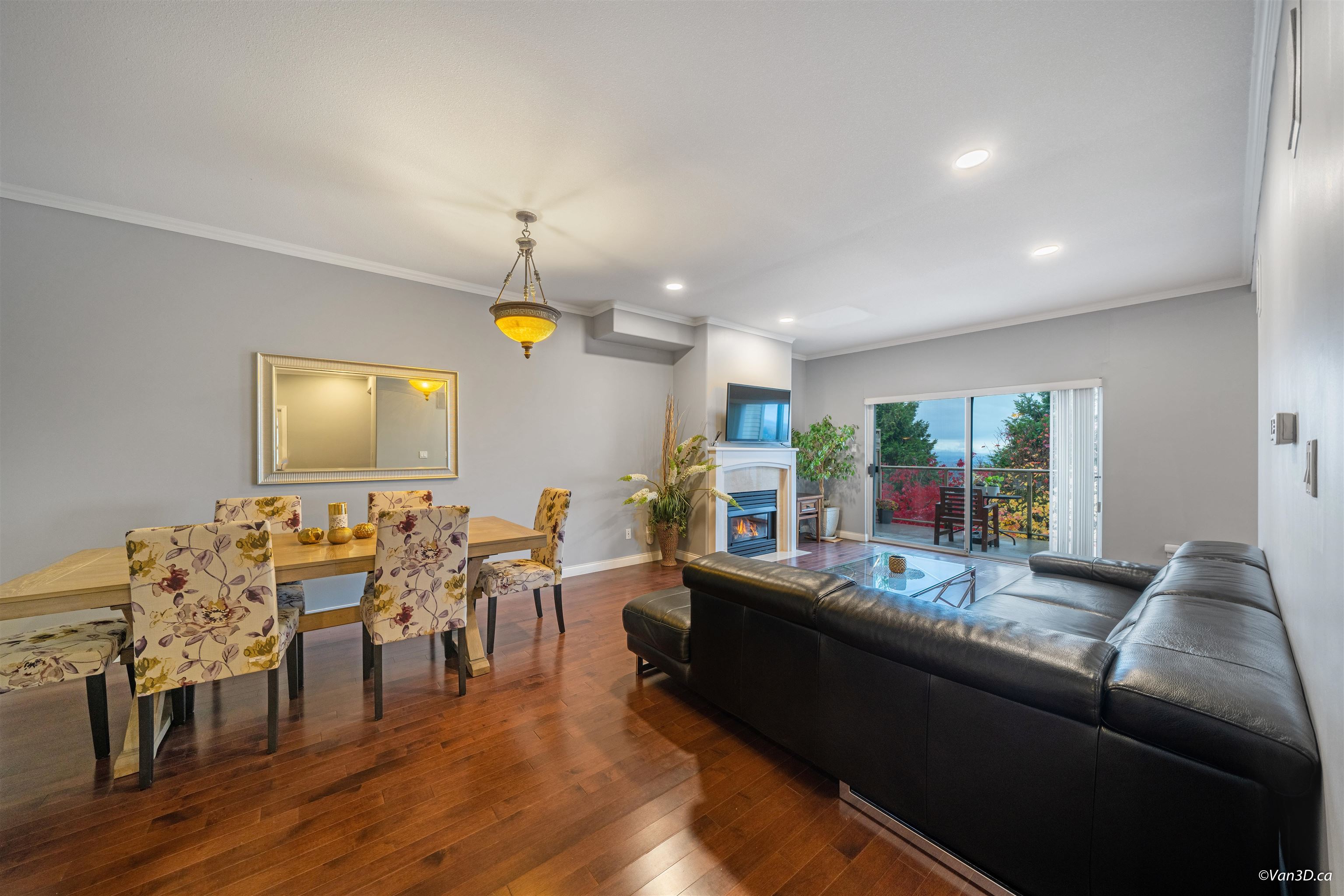 60 2979 PANORAMA DRIVE, #60