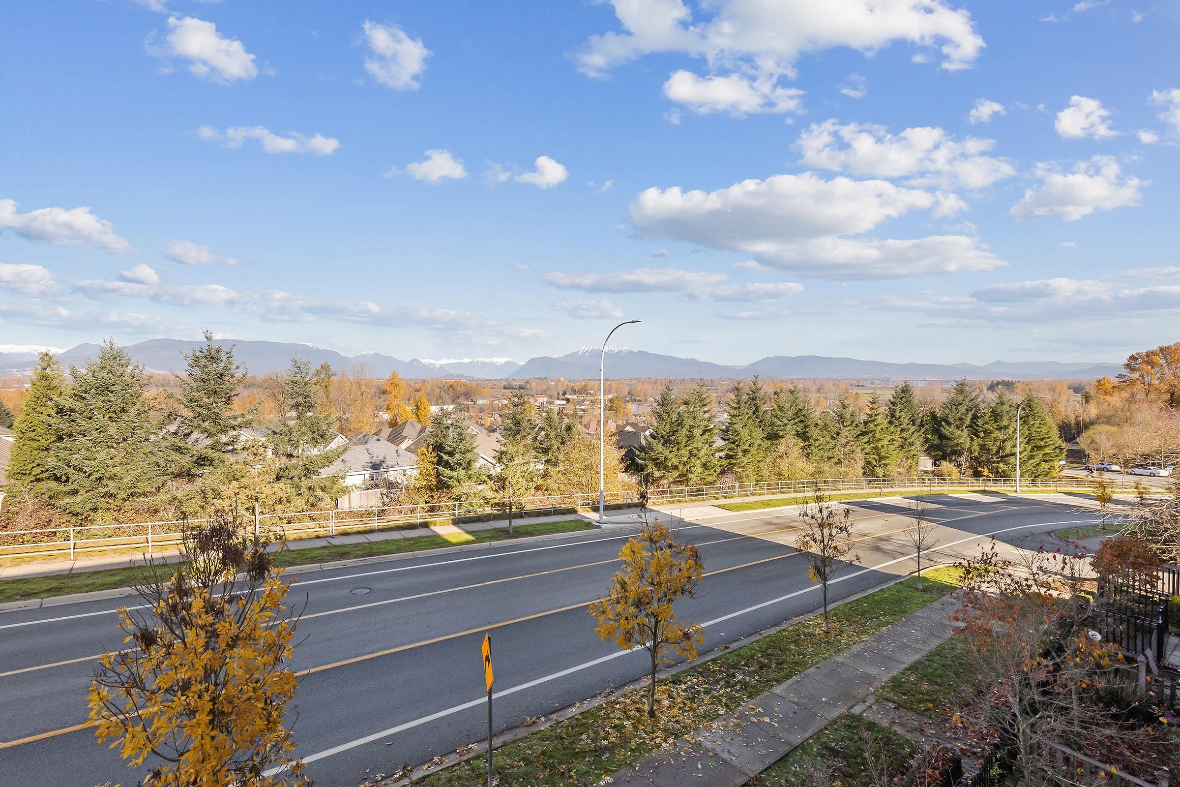 104 9989 E BARNSTON DRIVE, #104