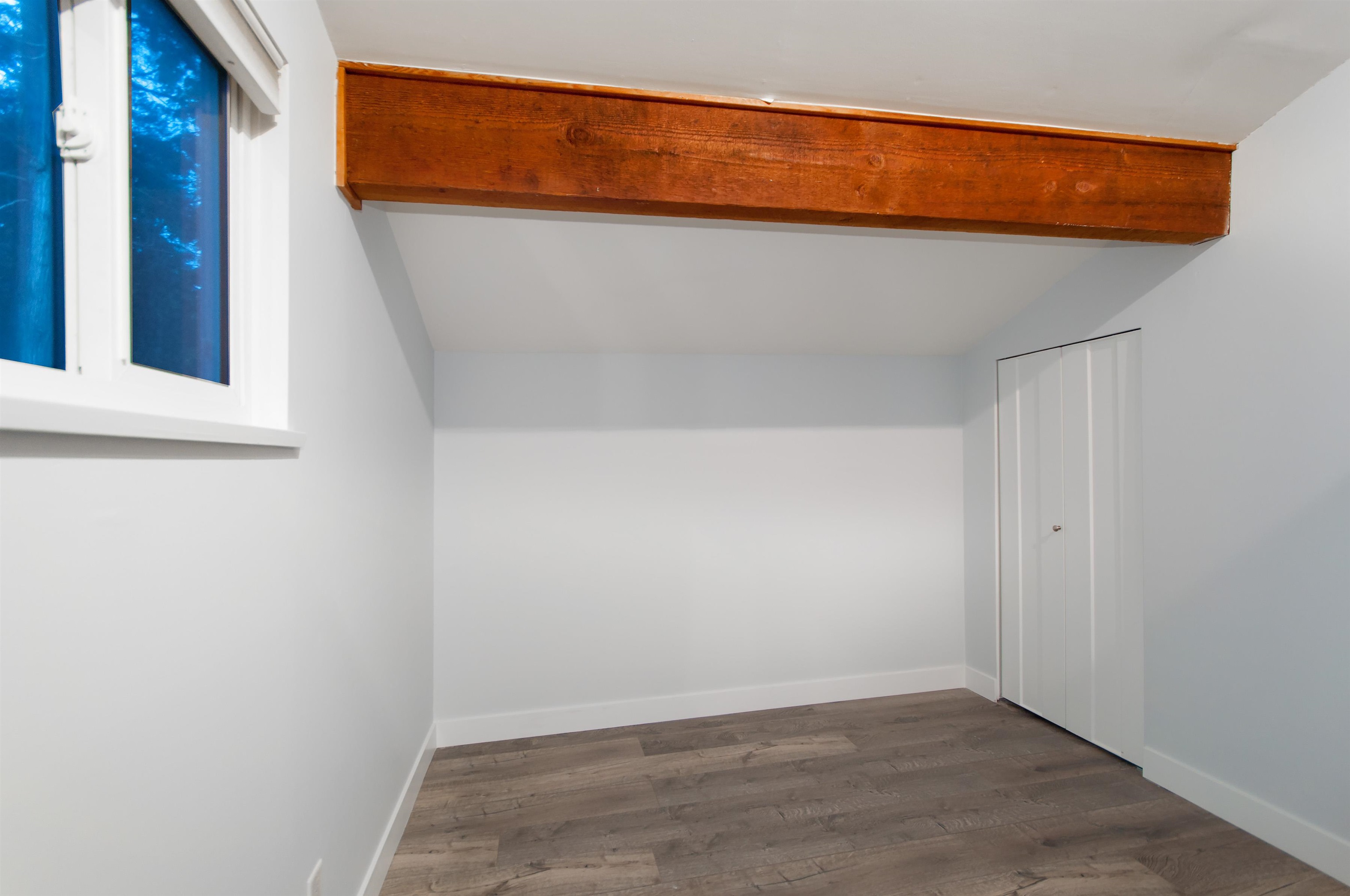 2707 ROSEBERY AVENUE