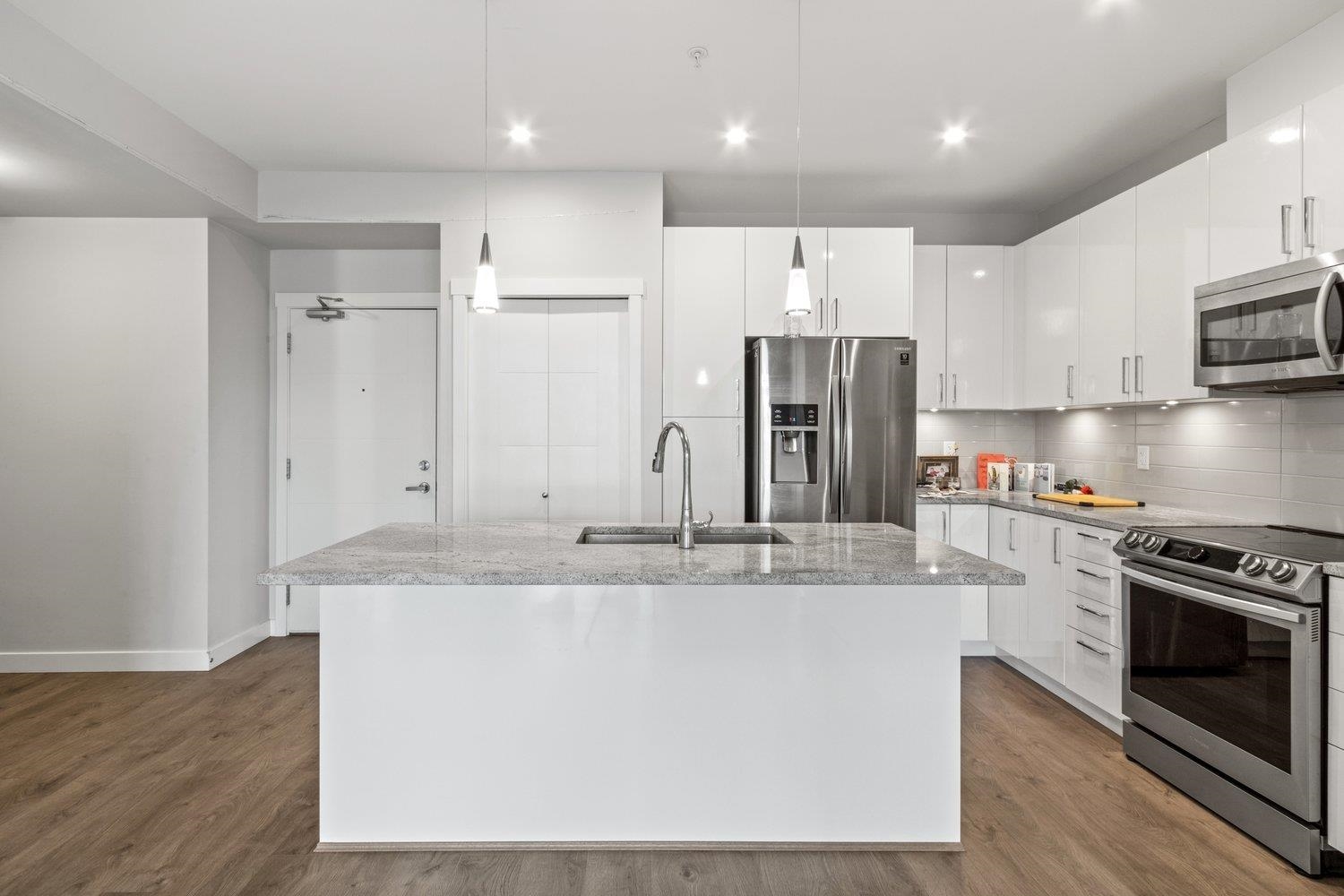 314 45562 AIRPORT ROAD, #314
