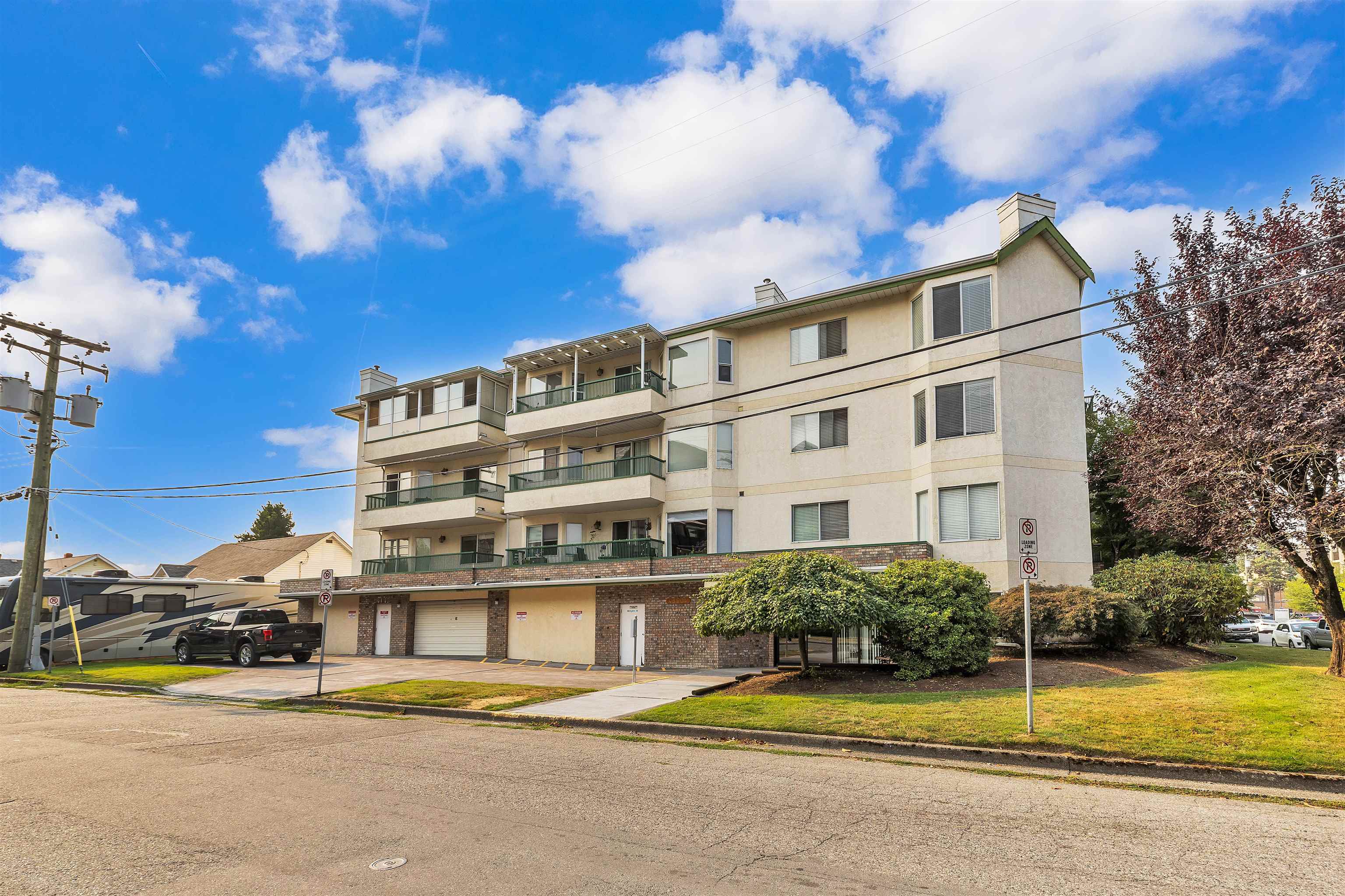 103 45604 BRETT AVENUE, #103