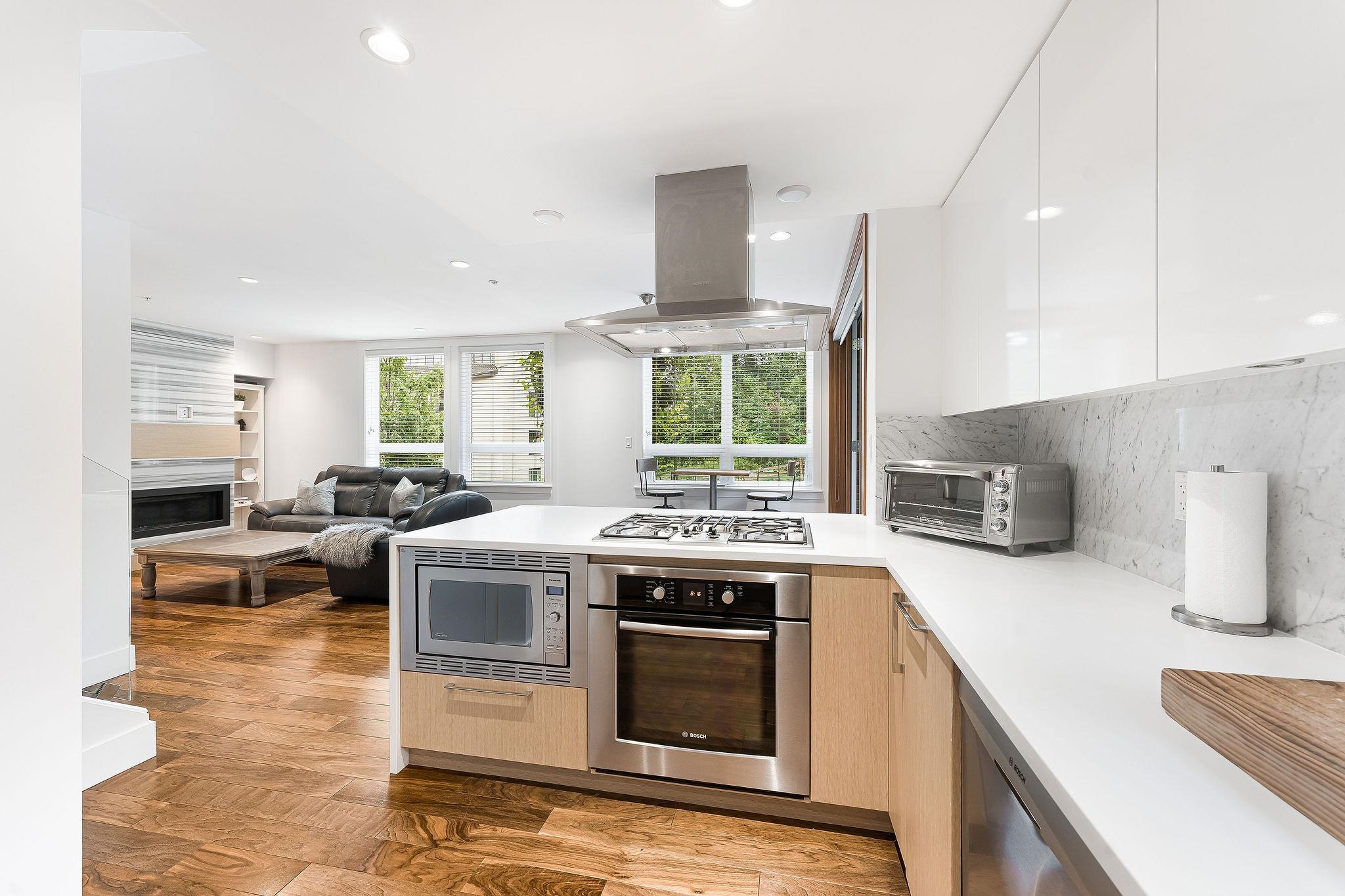 101 2200 CALEDONIA AVENUE, #101
