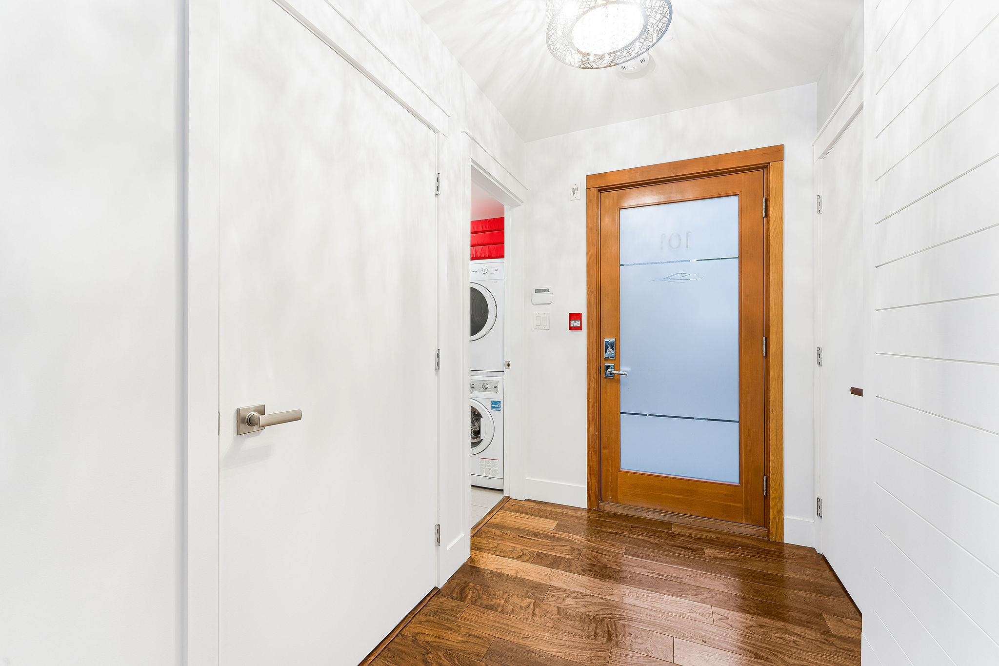 101 2200 CALEDONIA AVENUE, #101