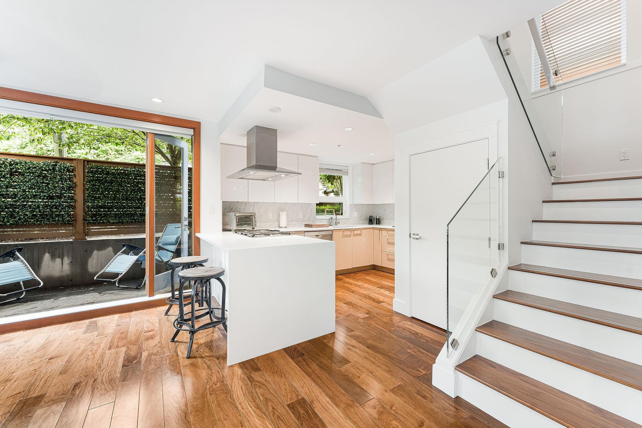 101 2200 CALEDONIA AVENUE, #101