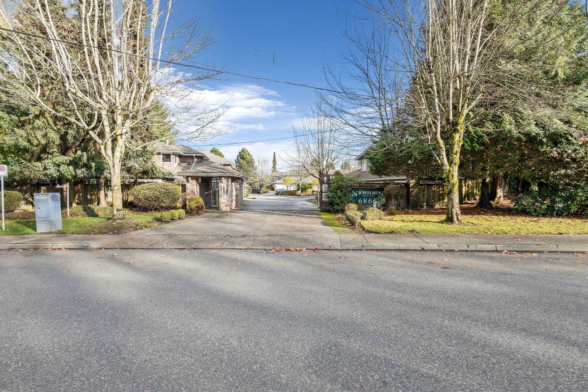 407 6866 NICHOLSON ROAD, #407