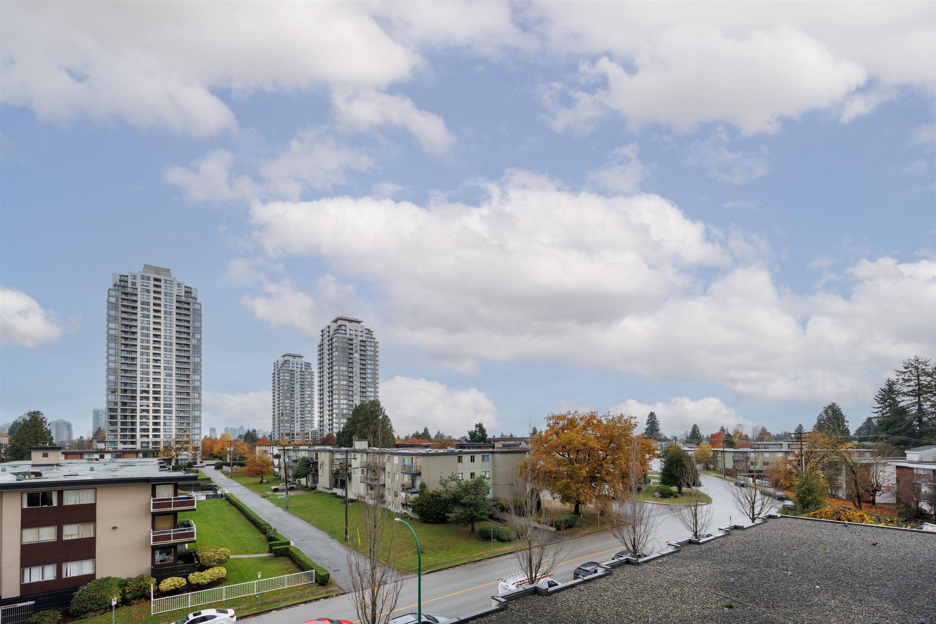 708 7325 ARCOLA STREET, #708
