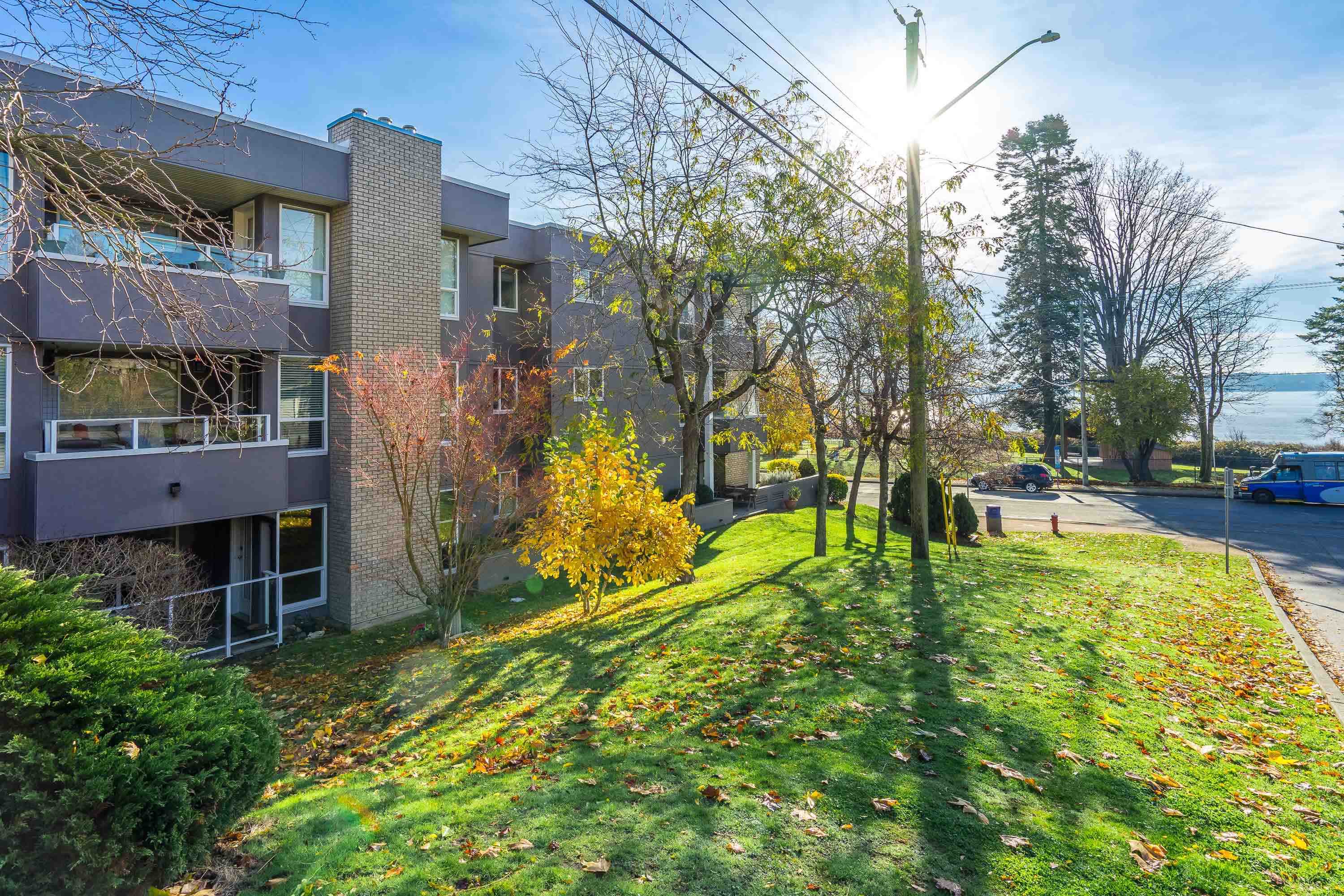 104 15717 MARINE DRIVE, #104