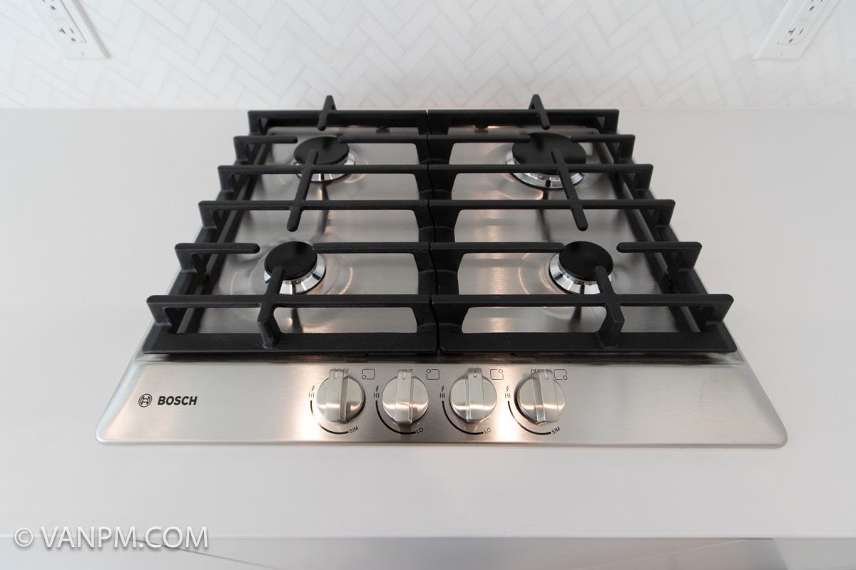 2504 3833 EVERGREEN PLACE, #2504