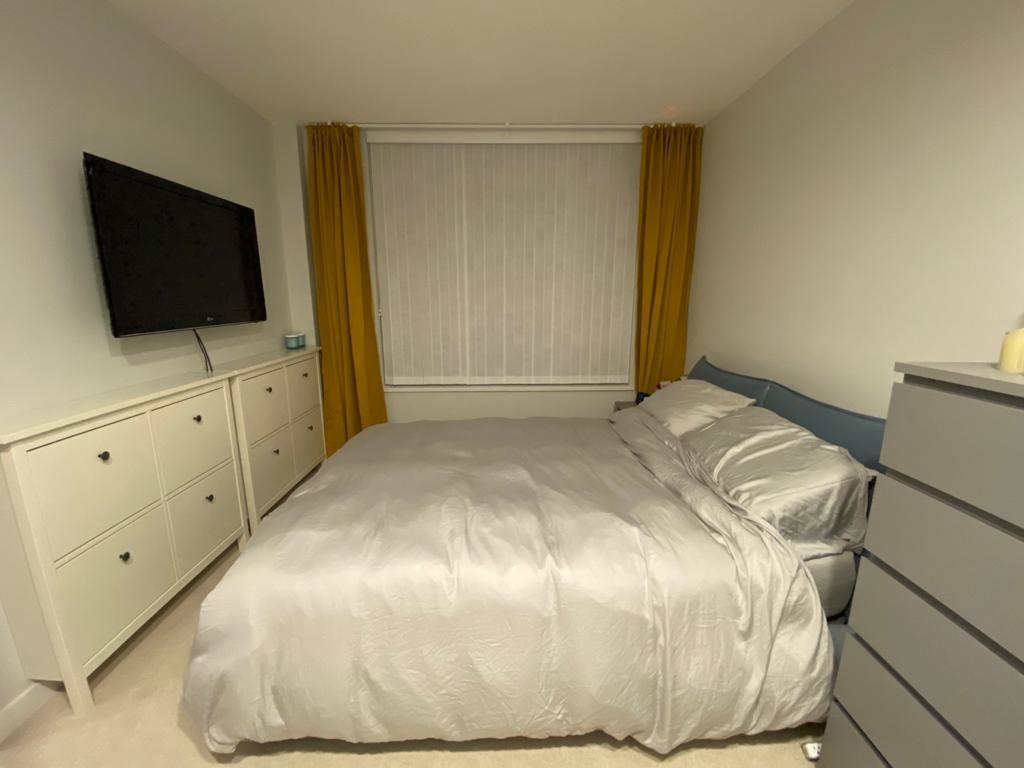 240X 2388 MADISON AVENUE, #240X