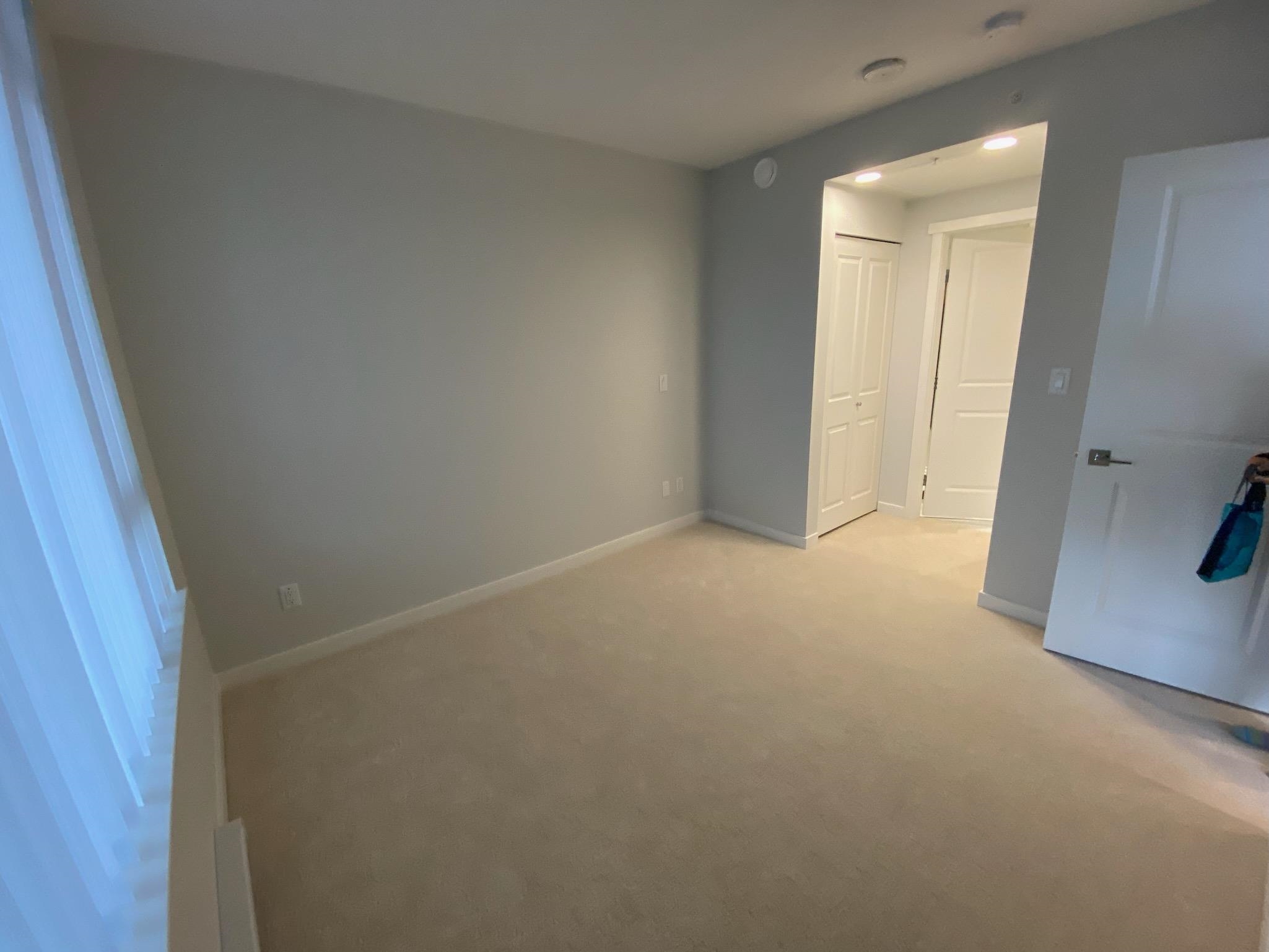 240X 2388 MADISON AVENUE, #240X