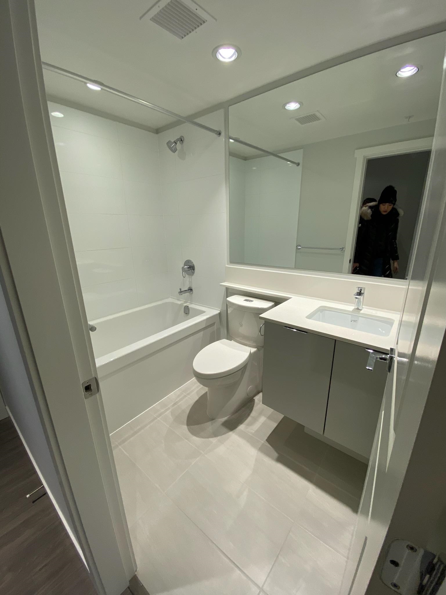 240X 2388 MADISON AVENUE, #240X