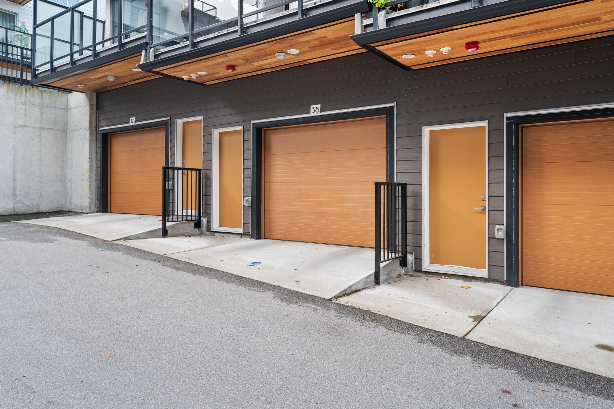 38 2825 159 STREET, #38