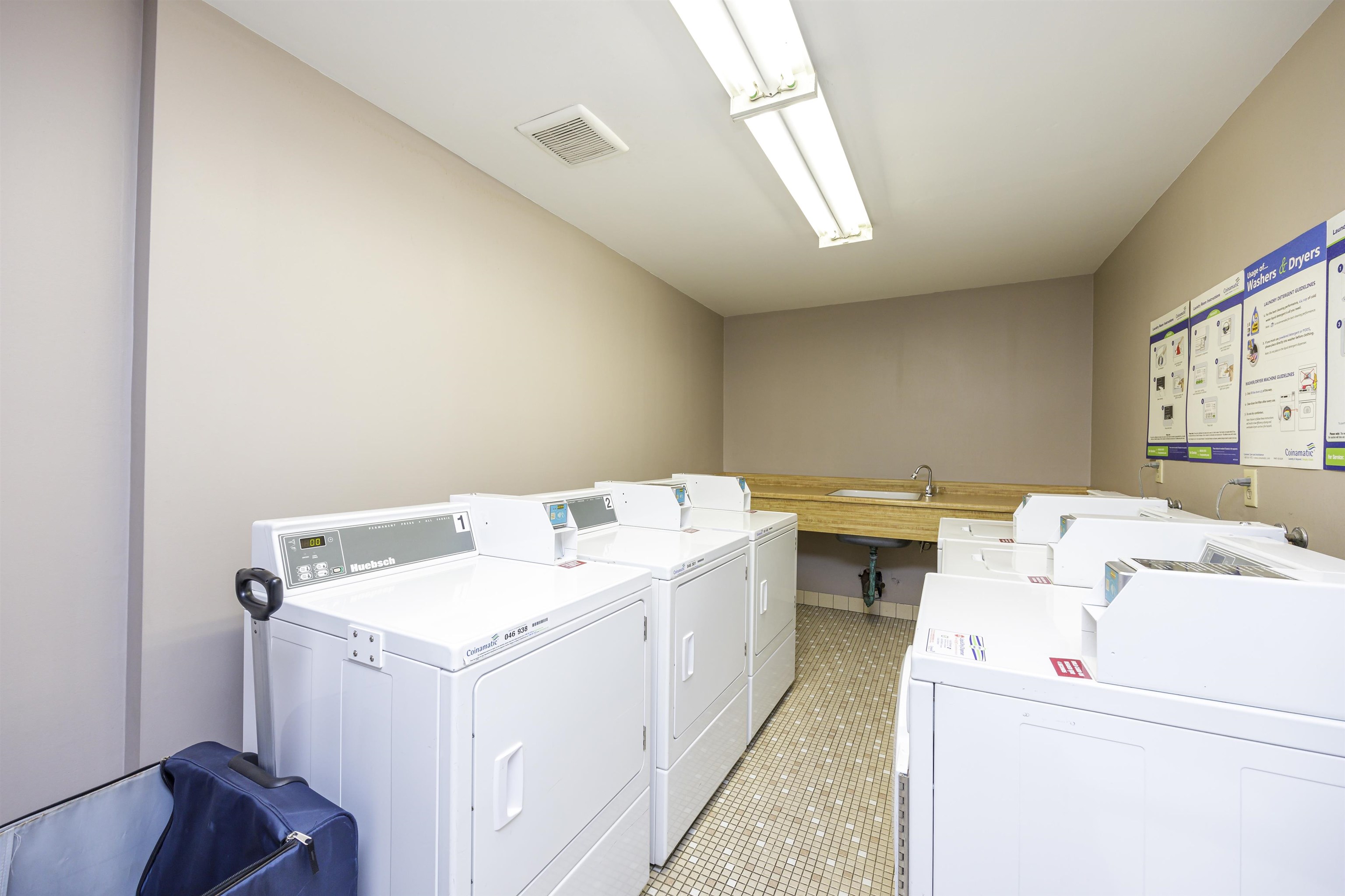 210 1065 E 8TH AVENUE, #210