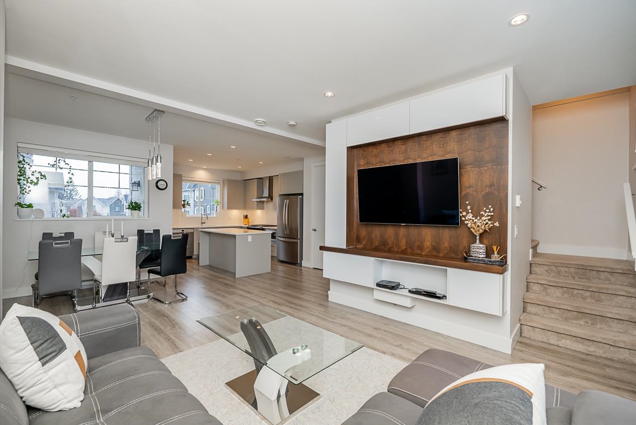 23 20451 84 AVENUE, #23
