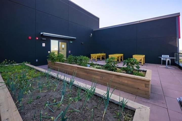1203 10626 CITY PARKWAY, #1203