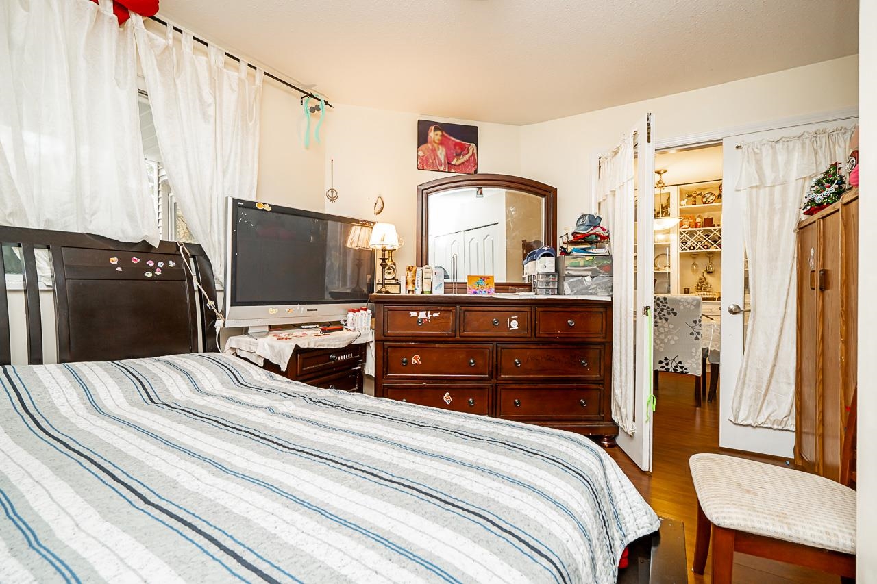 209 15991 THRIFT AVENUE, #209