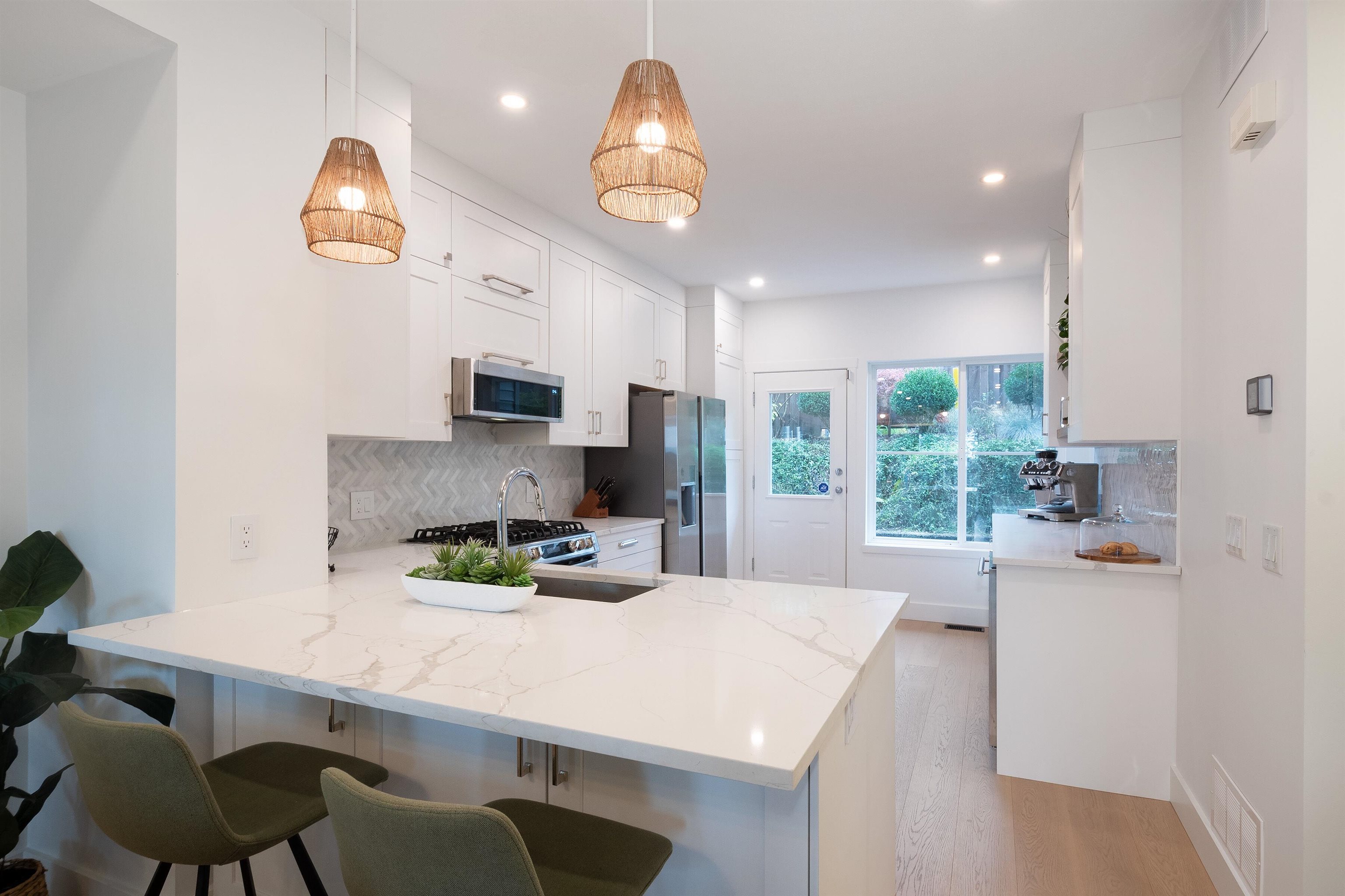 160 2000 PANORAMA DRIVE, #160